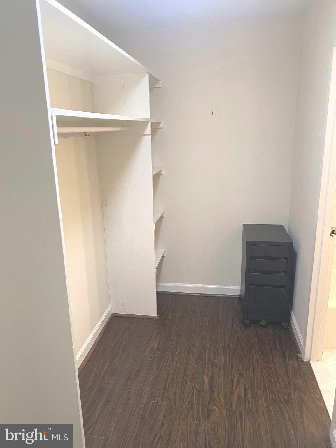 RIVER PLACE - Residential Lease