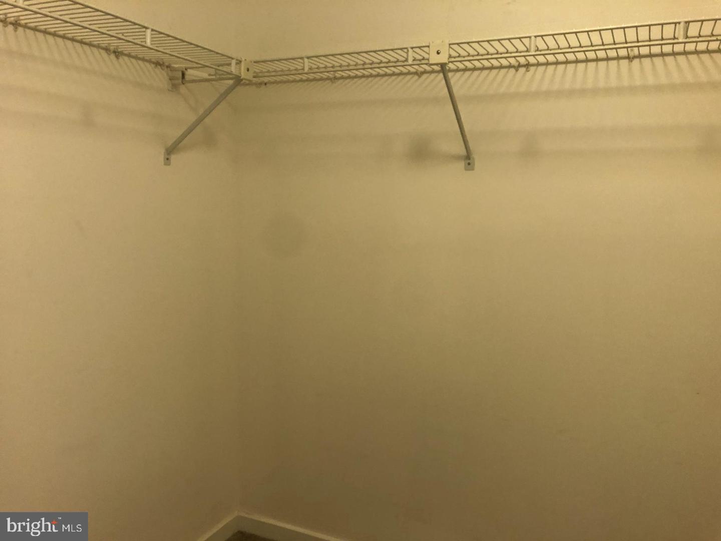 ROSSLYN - Residential Lease