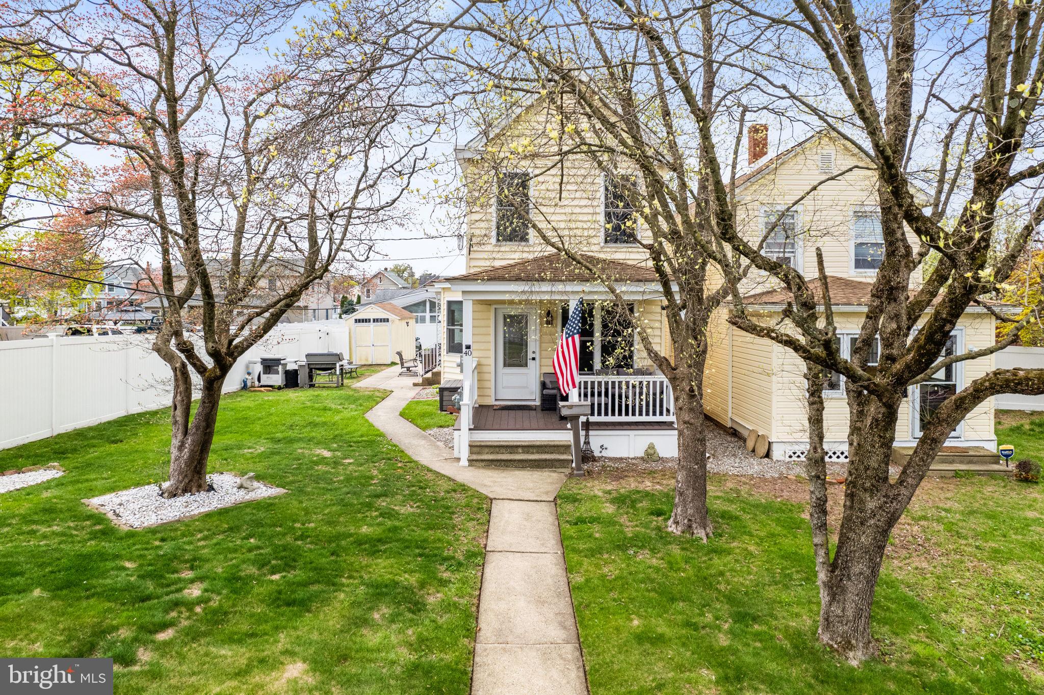 40 E FRONT STREET
