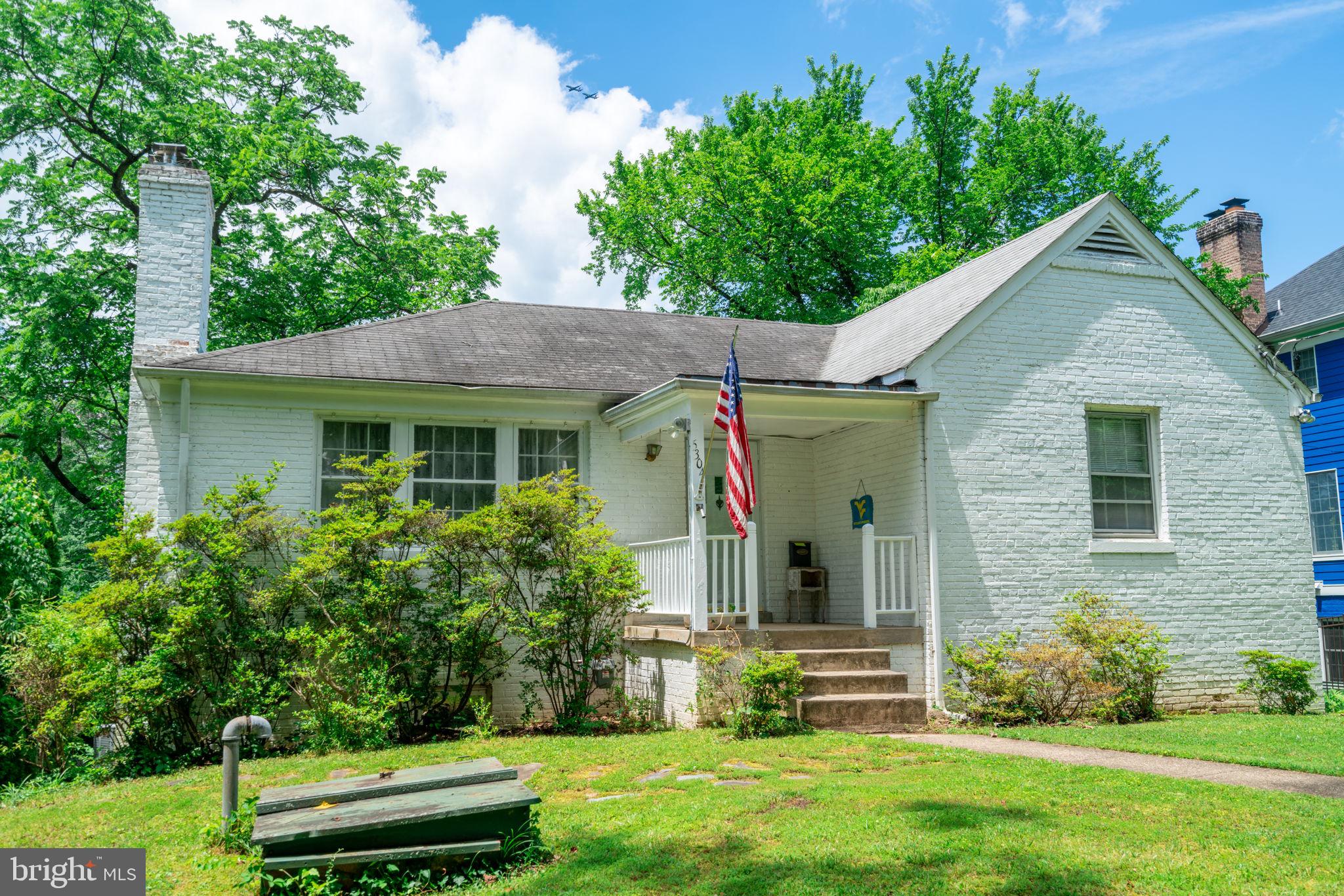 GLEN ECHO HEIGHTS - Residential