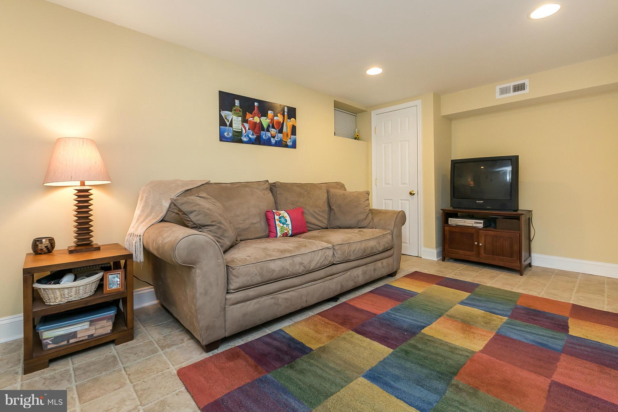 EDNOR GARDENS HISTORIC DISTRICT - Residential