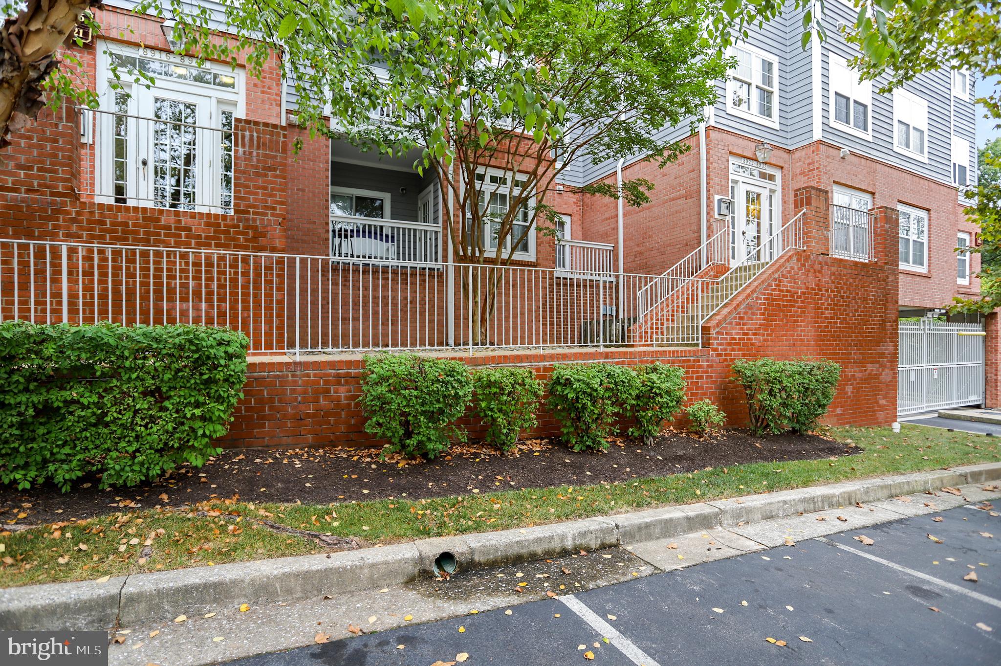 SPRING MILL CONDOMINIUM - Residential Lease