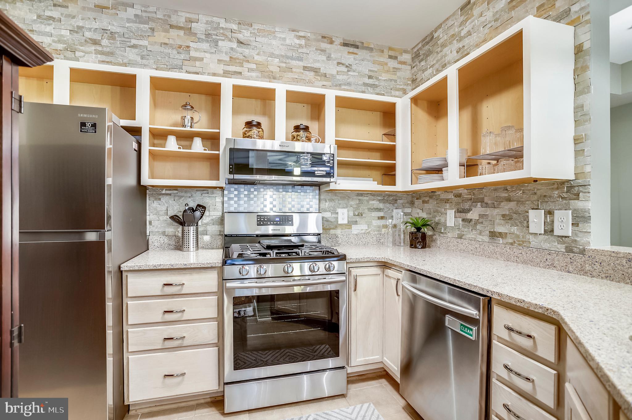 SPRING MILL CONDOMINIUM - Residential Lease