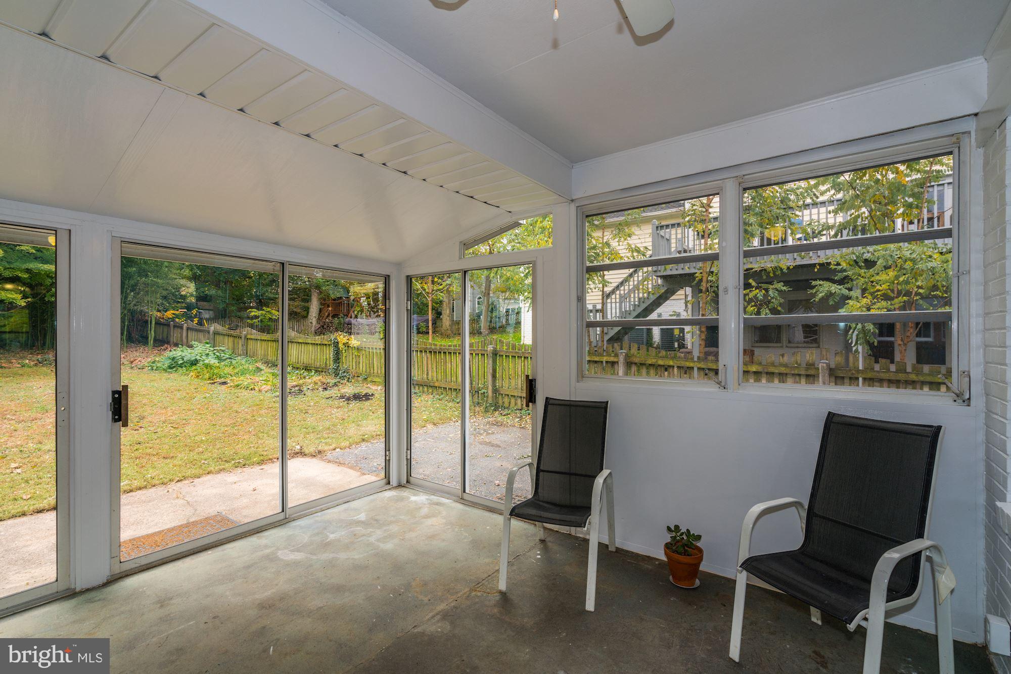 WOODSIDE PARK - Residential