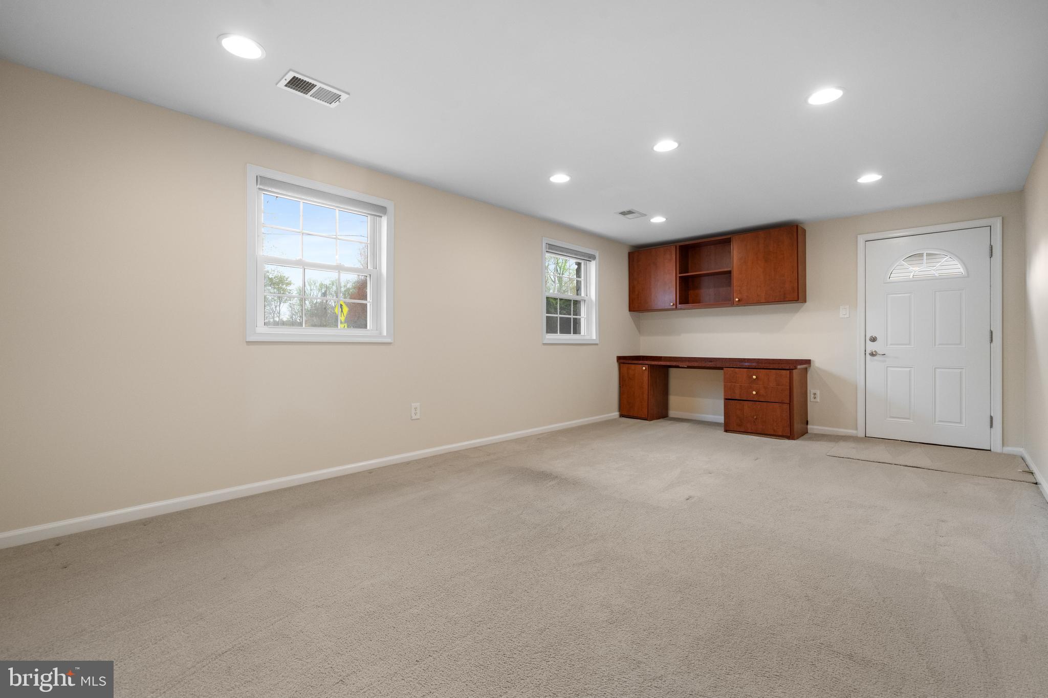 KEENE MILL MANOR - Residential