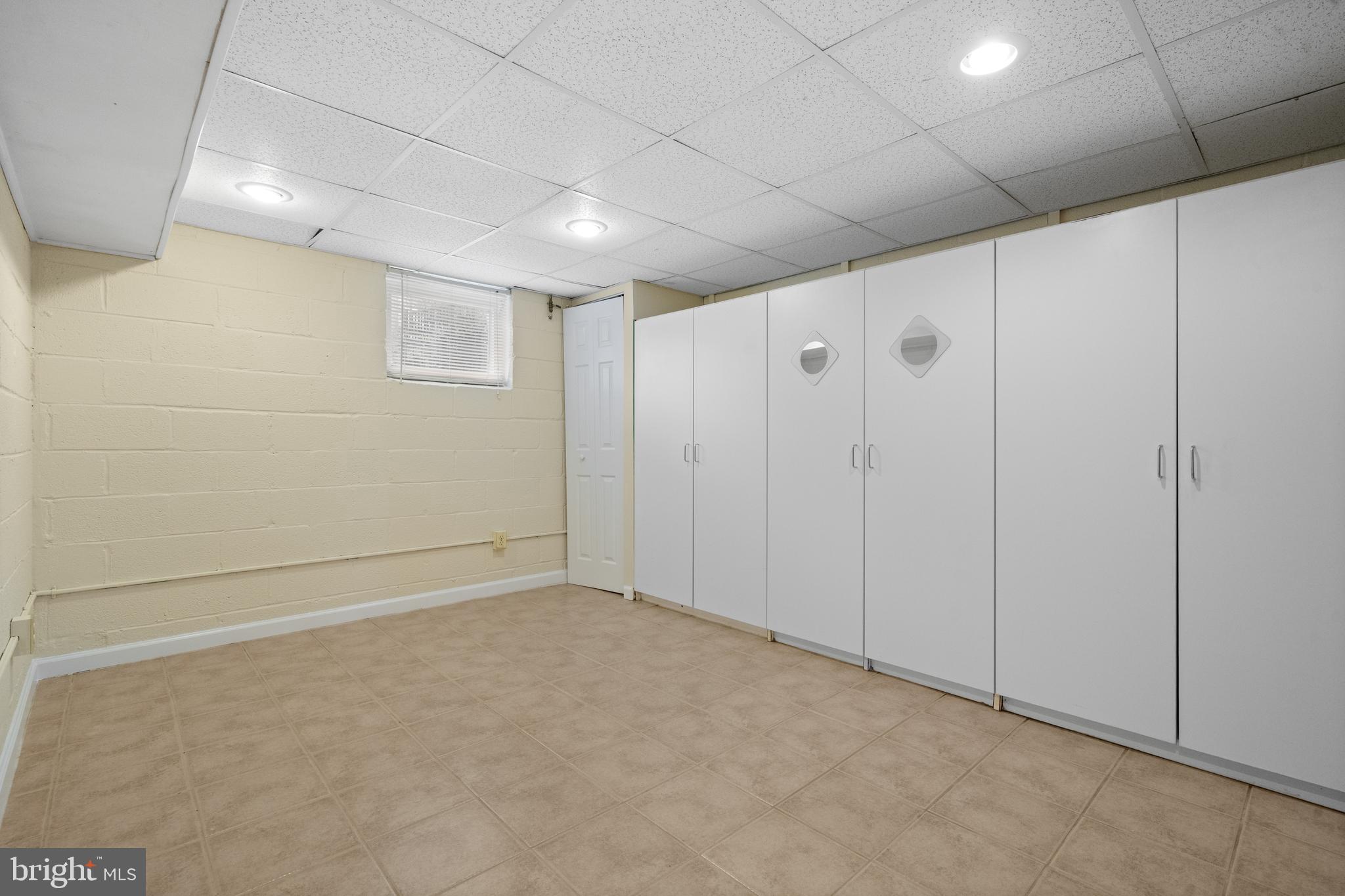 KEENE MILL MANOR - Residential