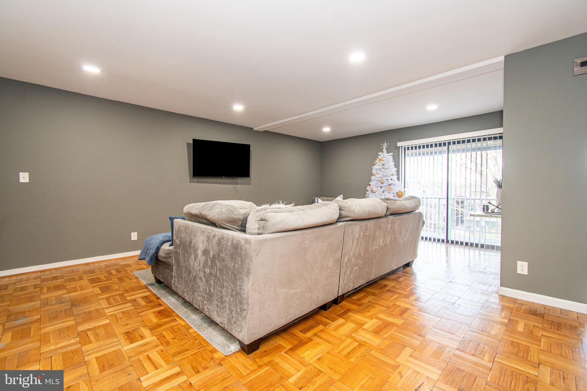 STEVENSON VILLAGE CONDO - Residential