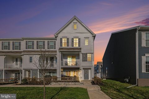 Photo of 3111 Ben Street, MECHANICSBURG, PA 17055 (MLS # PACB2051898)