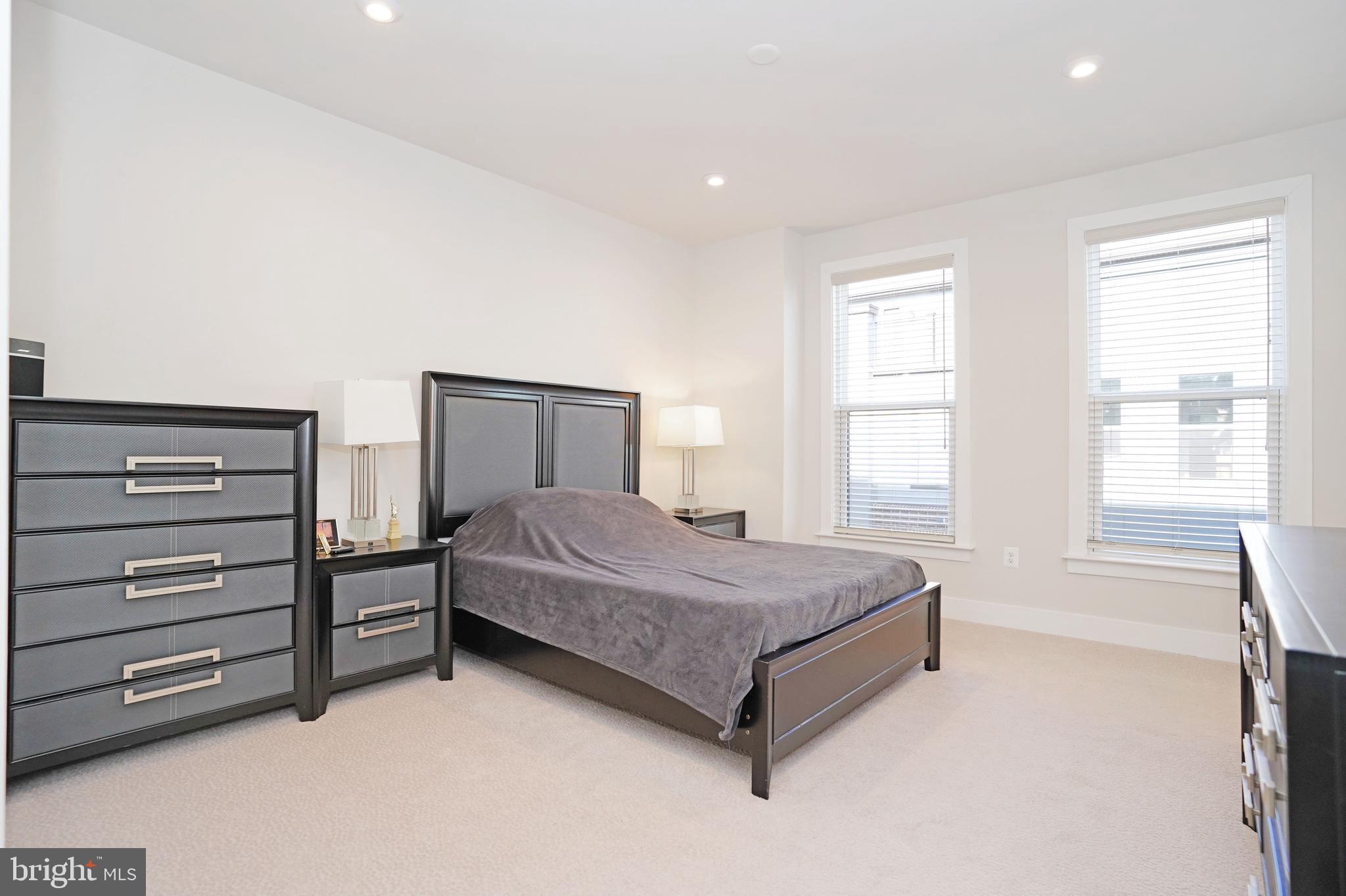 LIBERTY PARK - Residential Lease