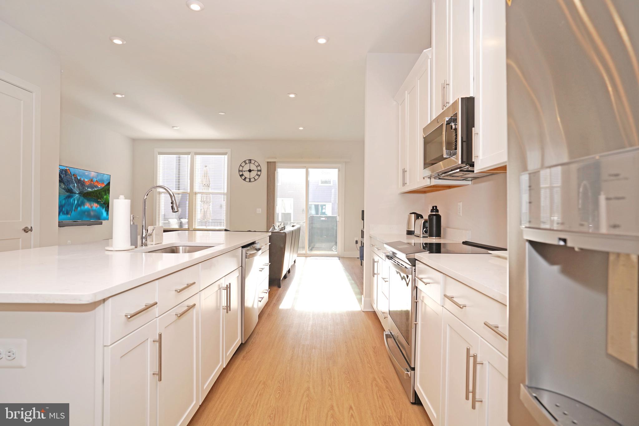 LIBERTY PARK - Residential Lease