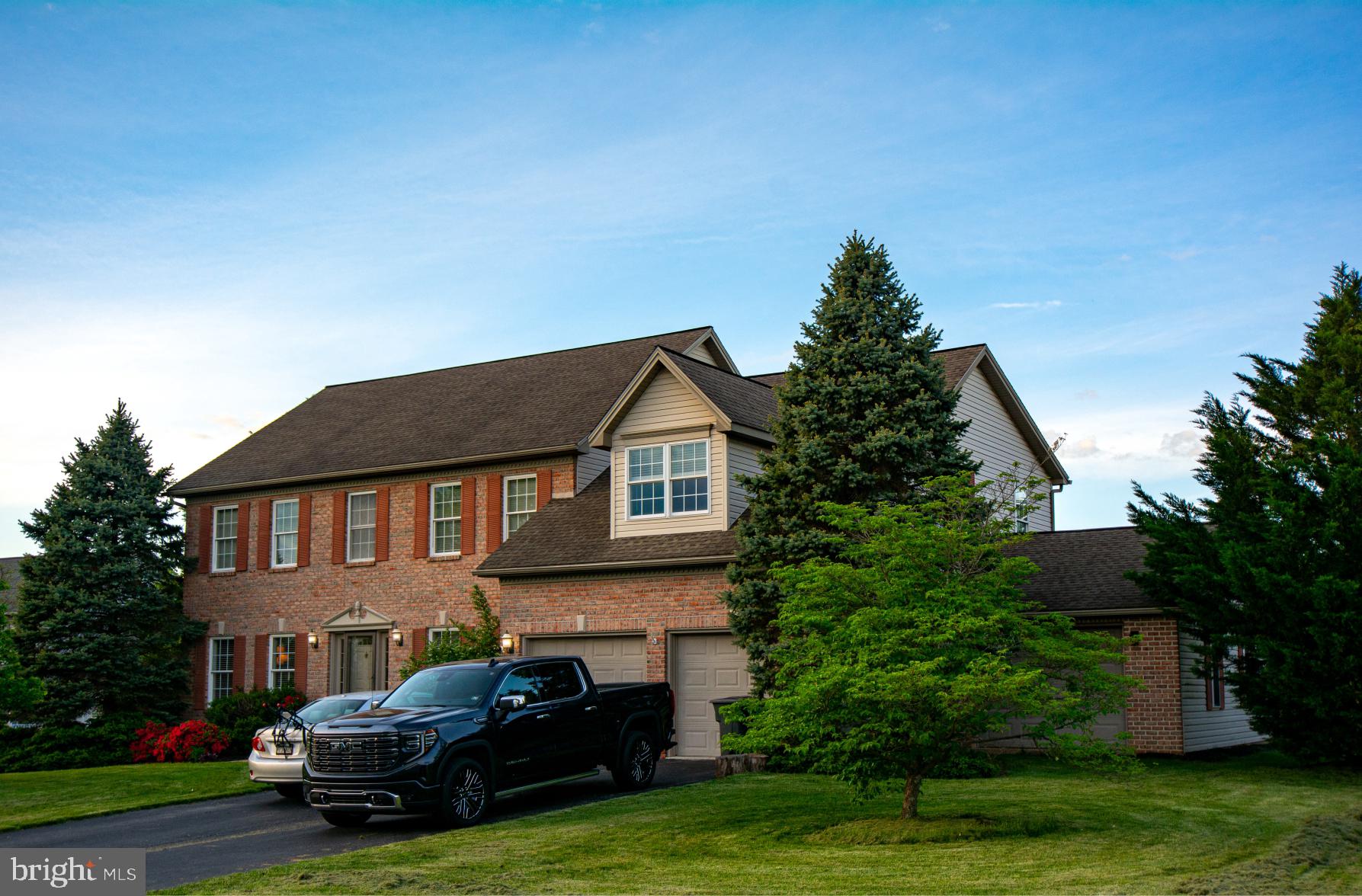 85 SKYLINE COURT