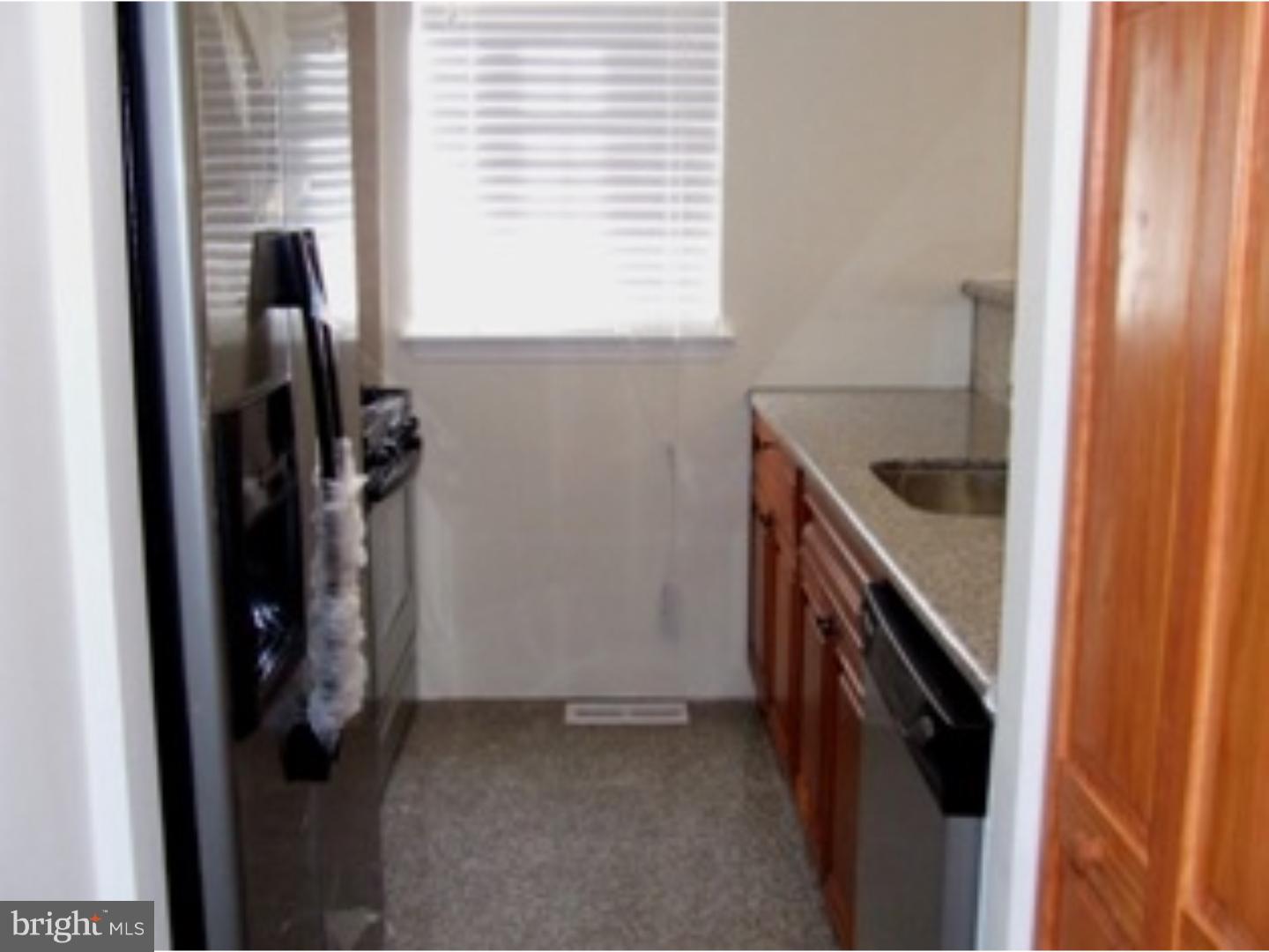 SOCIETY HILL - Residential Lease