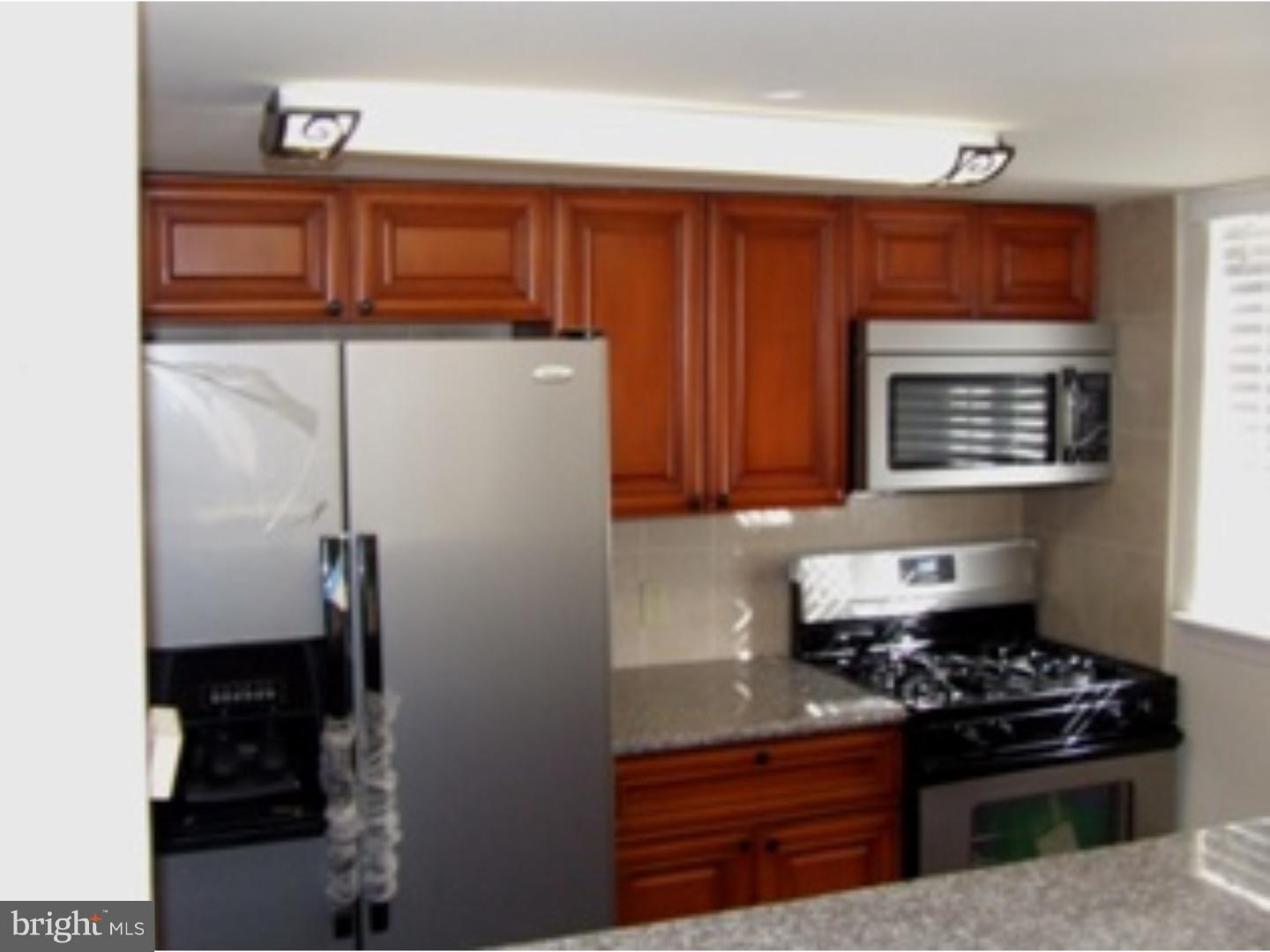 SOCIETY HILL - Residential Lease