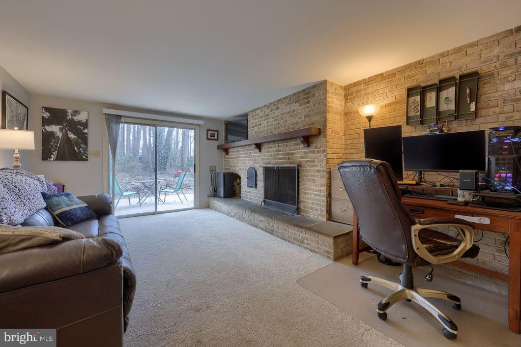 Photo of 1031 SHERRY LN, LANCASTER, PA 17601 (MLS # PALA2030324)