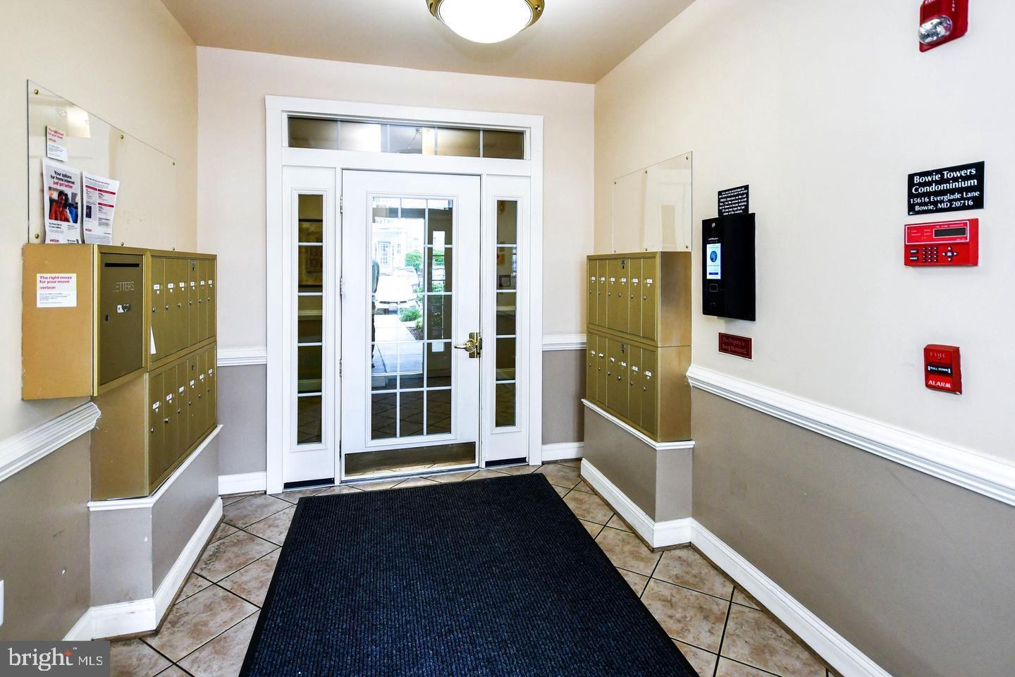 BOWIE TOWERS - Residential Lease