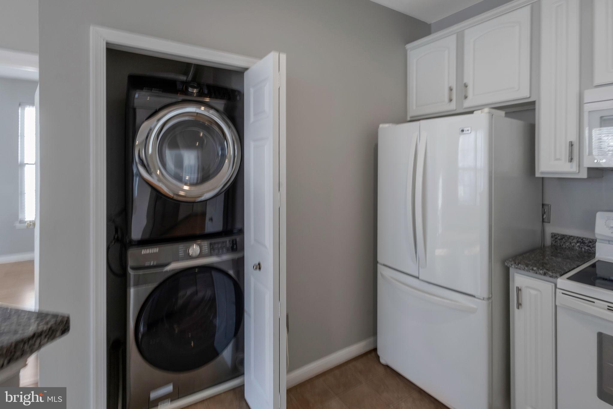 BOWIE TOWERS - Residential Lease