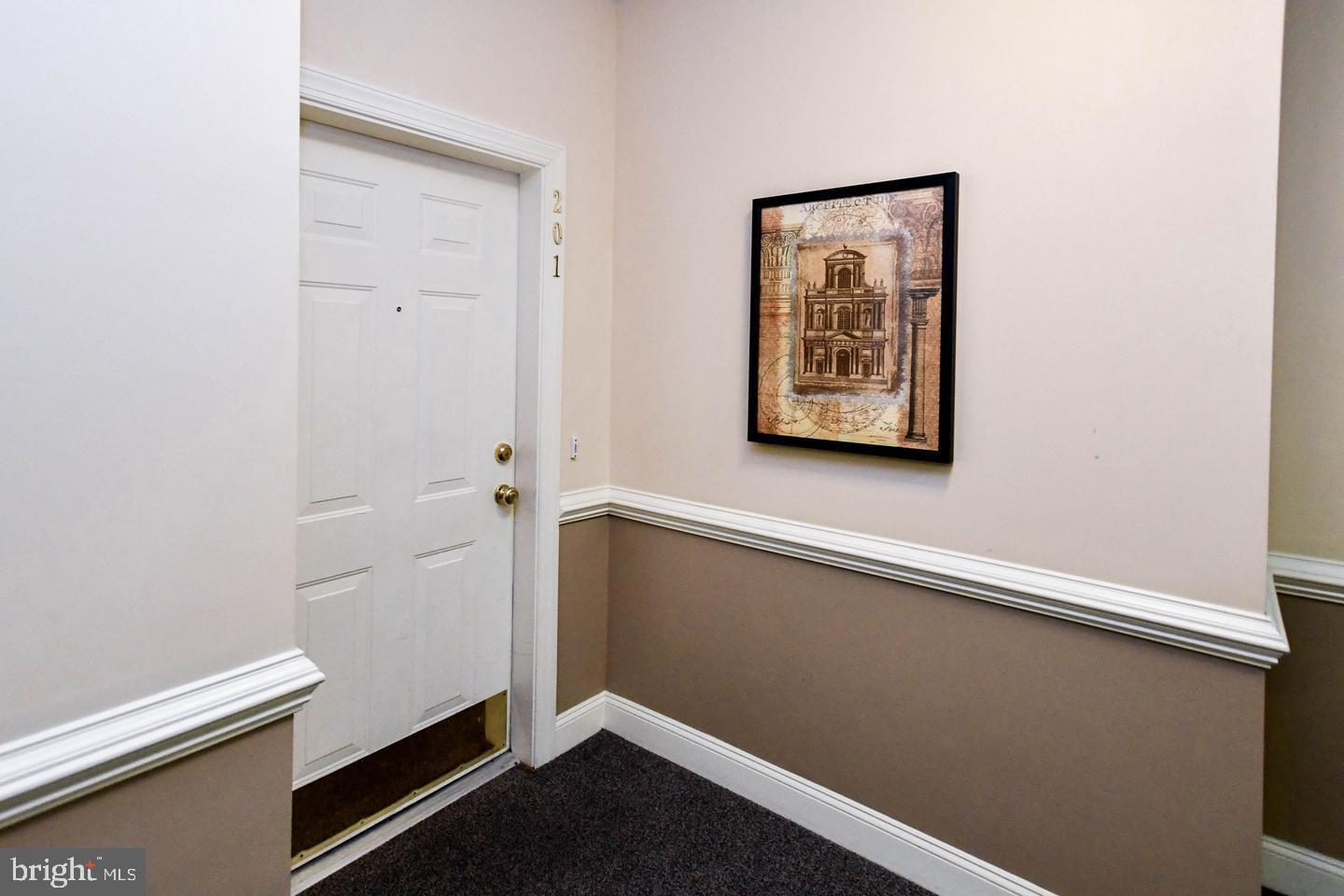 BOWIE TOWERS - Residential Lease