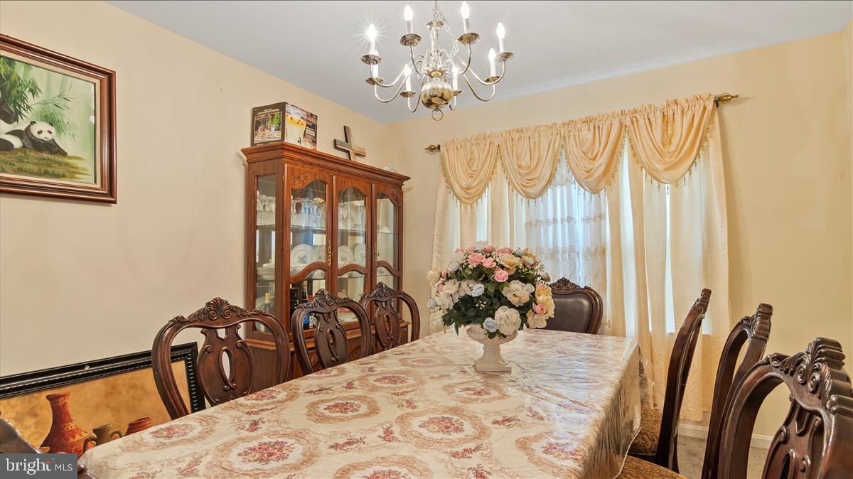 MT AIRY ESTATES- PLAT 5 - Residential