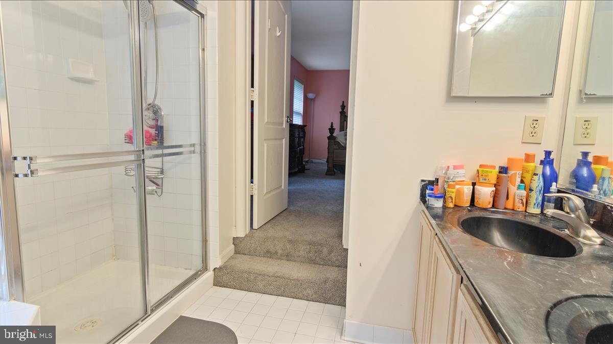 MT AIRY ESTATES- PLAT 5 - Residential