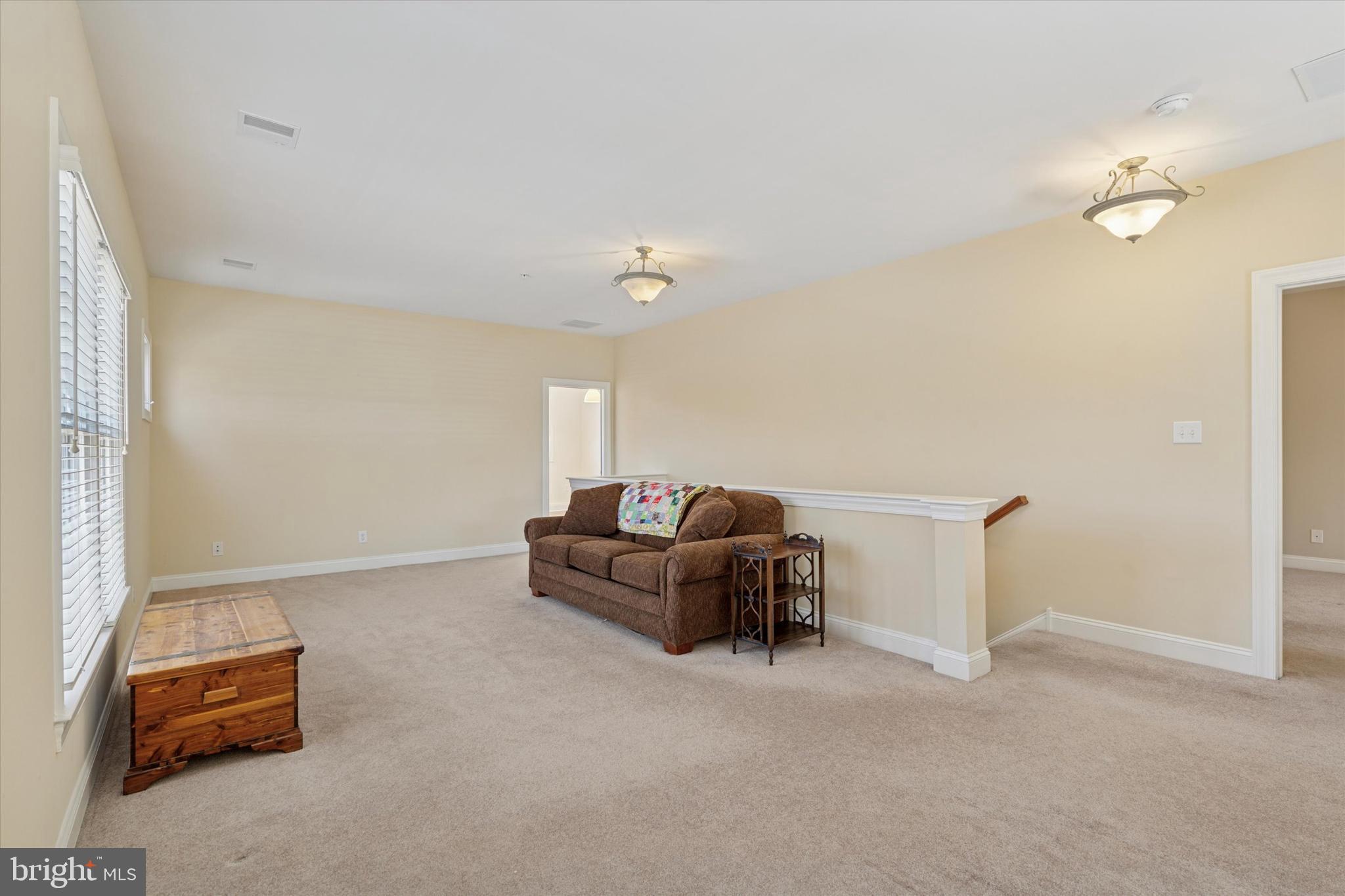 COLDSTREAM CROSSING - Residential