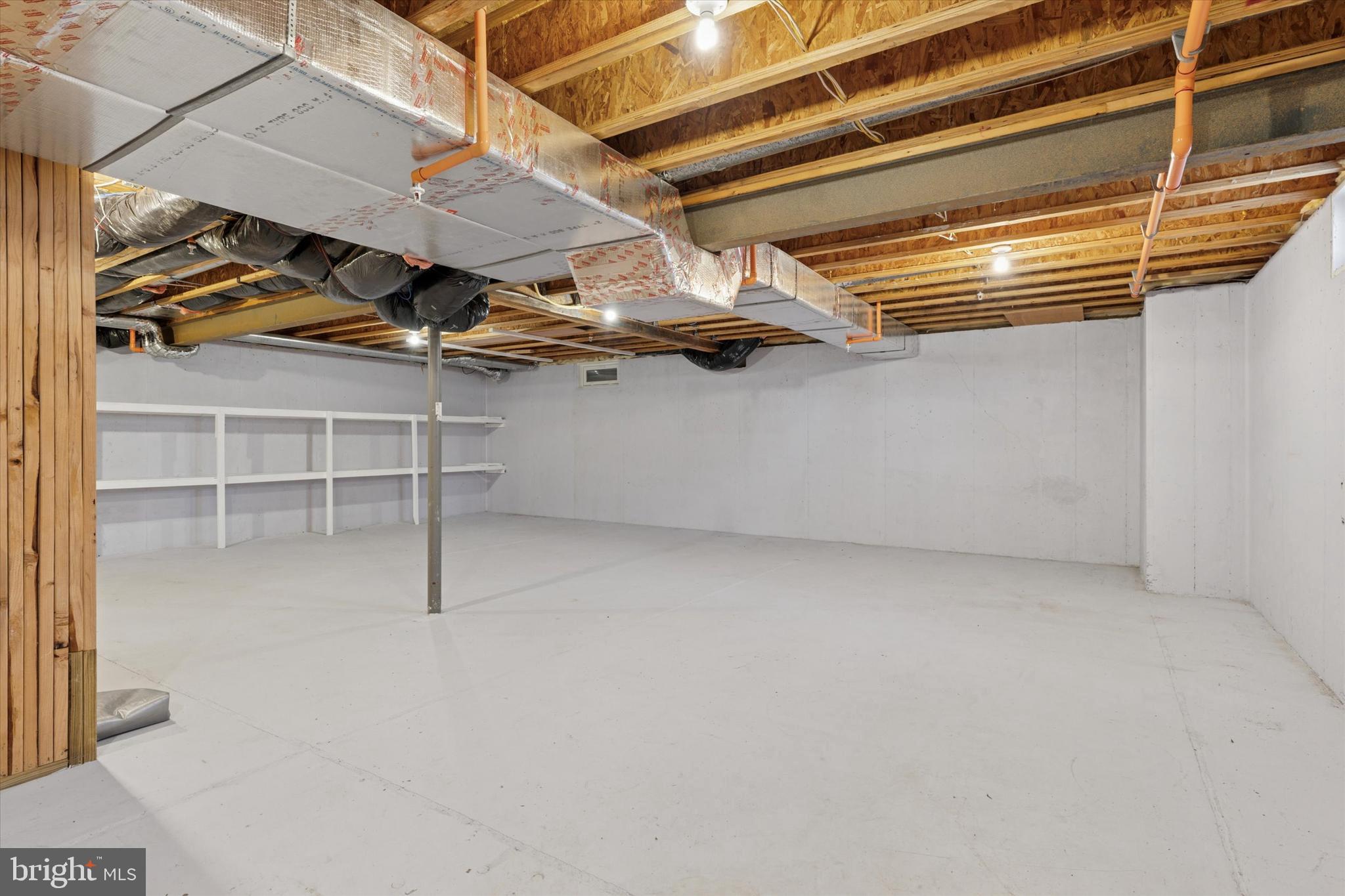 COLDSTREAM CROSSING - Residential