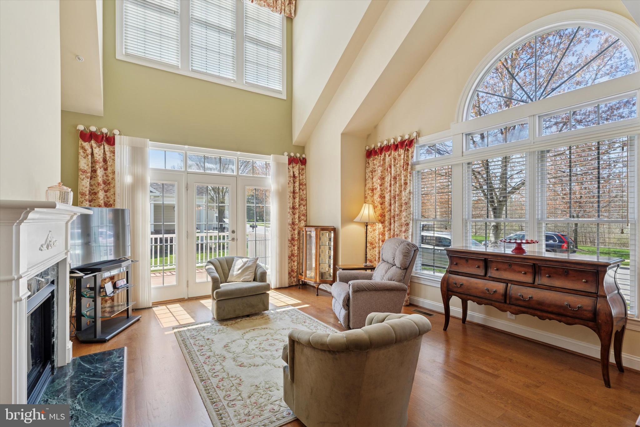 COLDSTREAM CROSSING - Residential