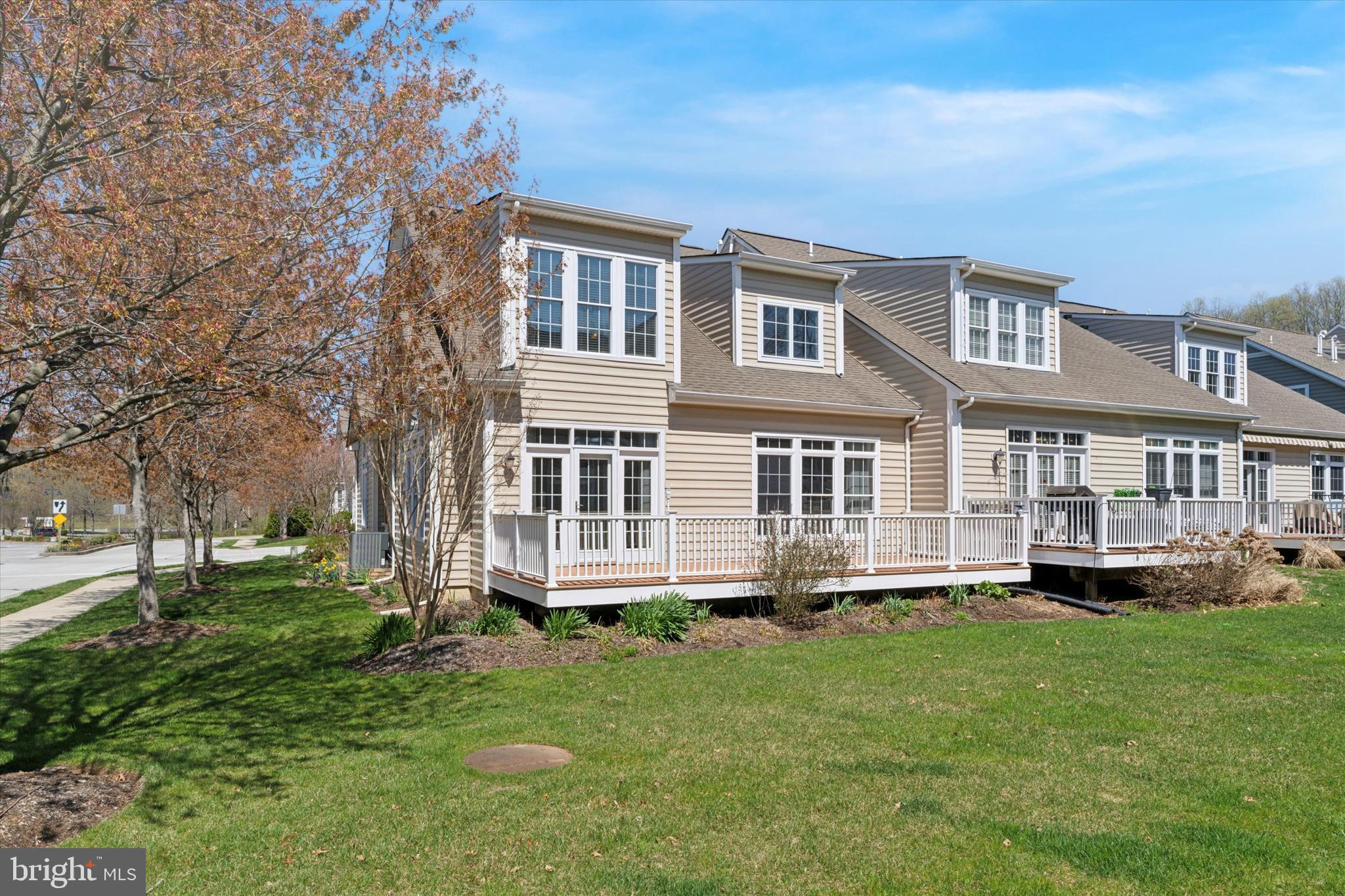 COLDSTREAM CROSSING - Residential