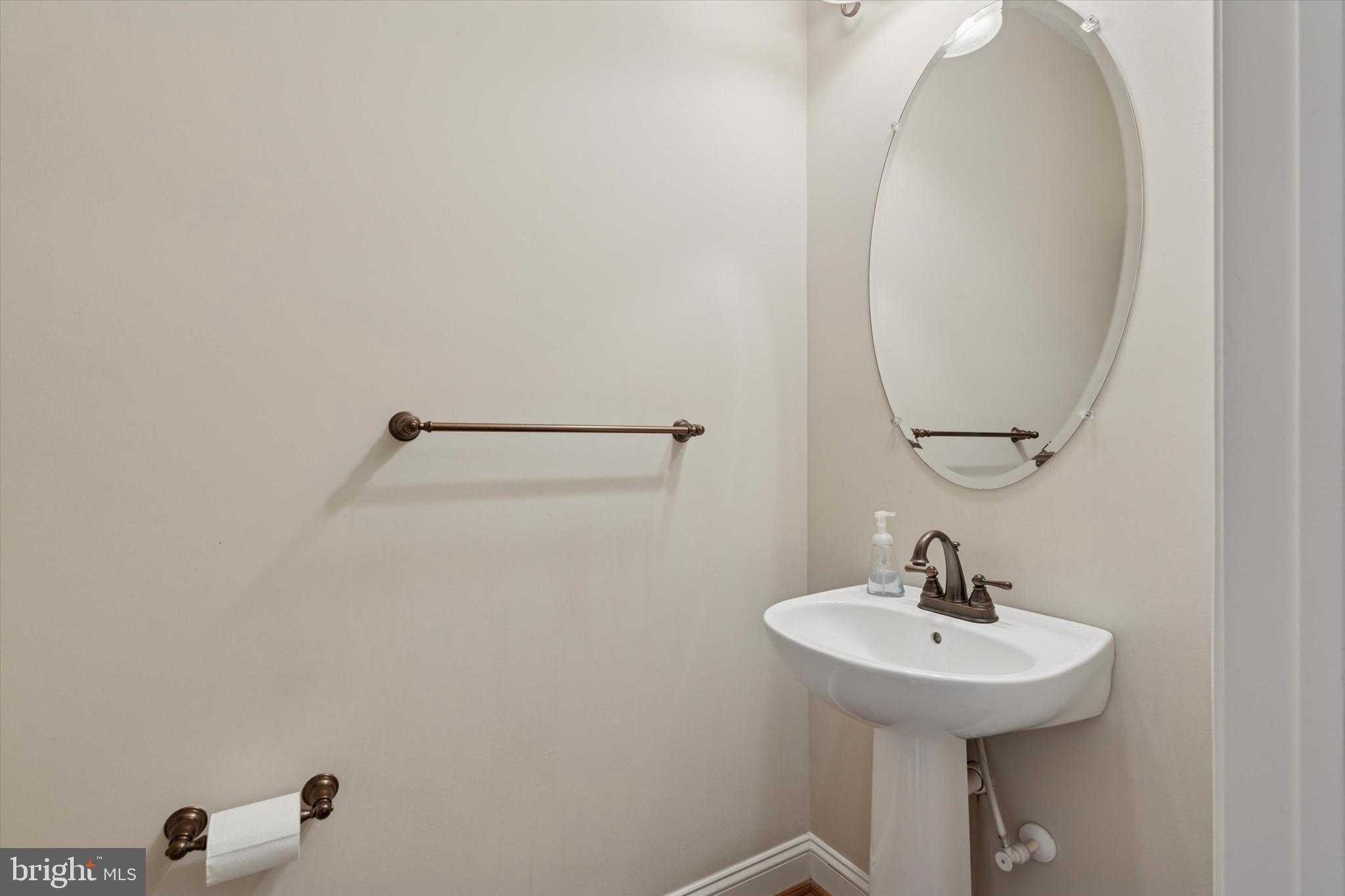 COLDSTREAM CROSSING - Residential