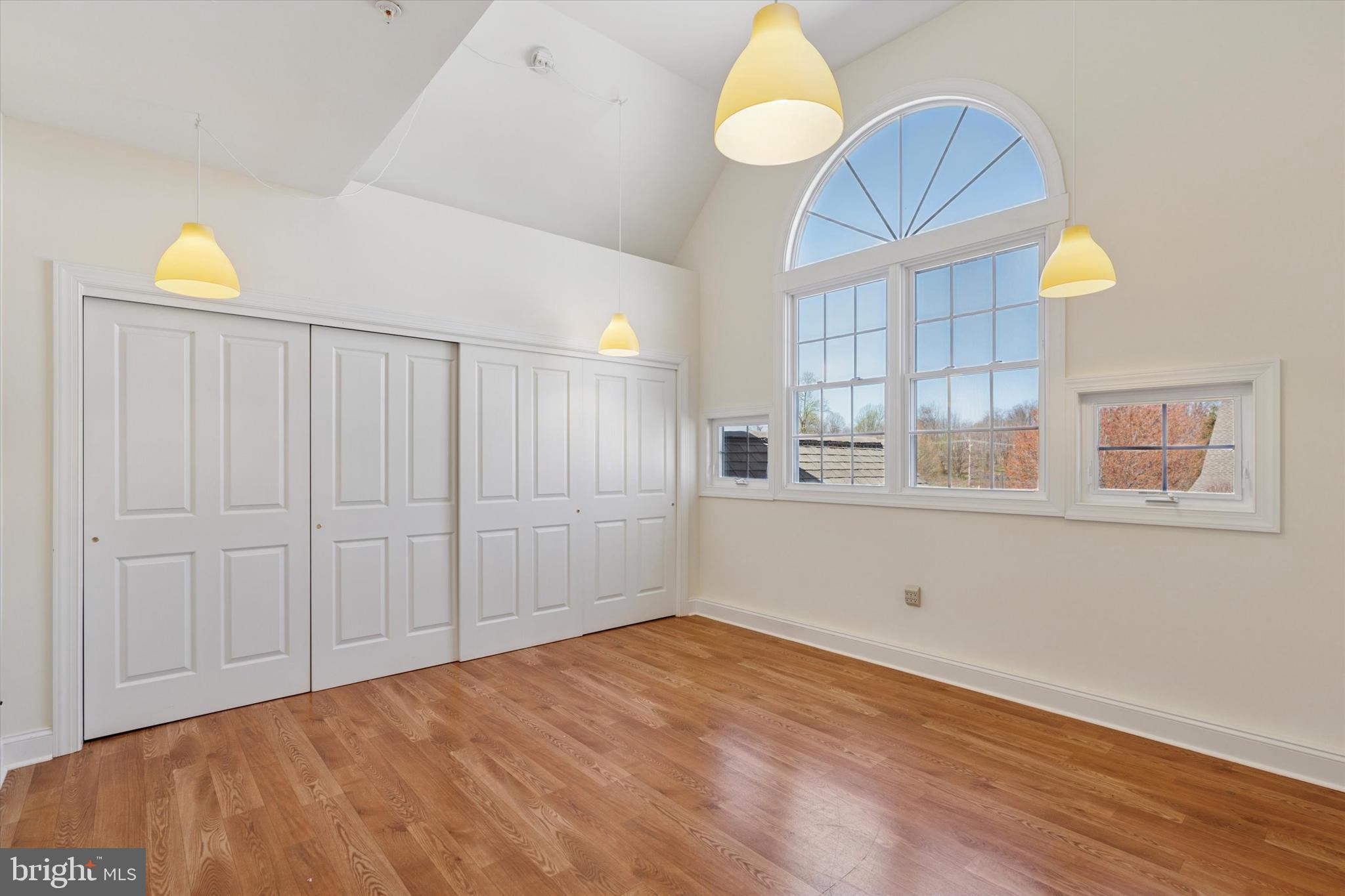 COLDSTREAM CROSSING - Residential