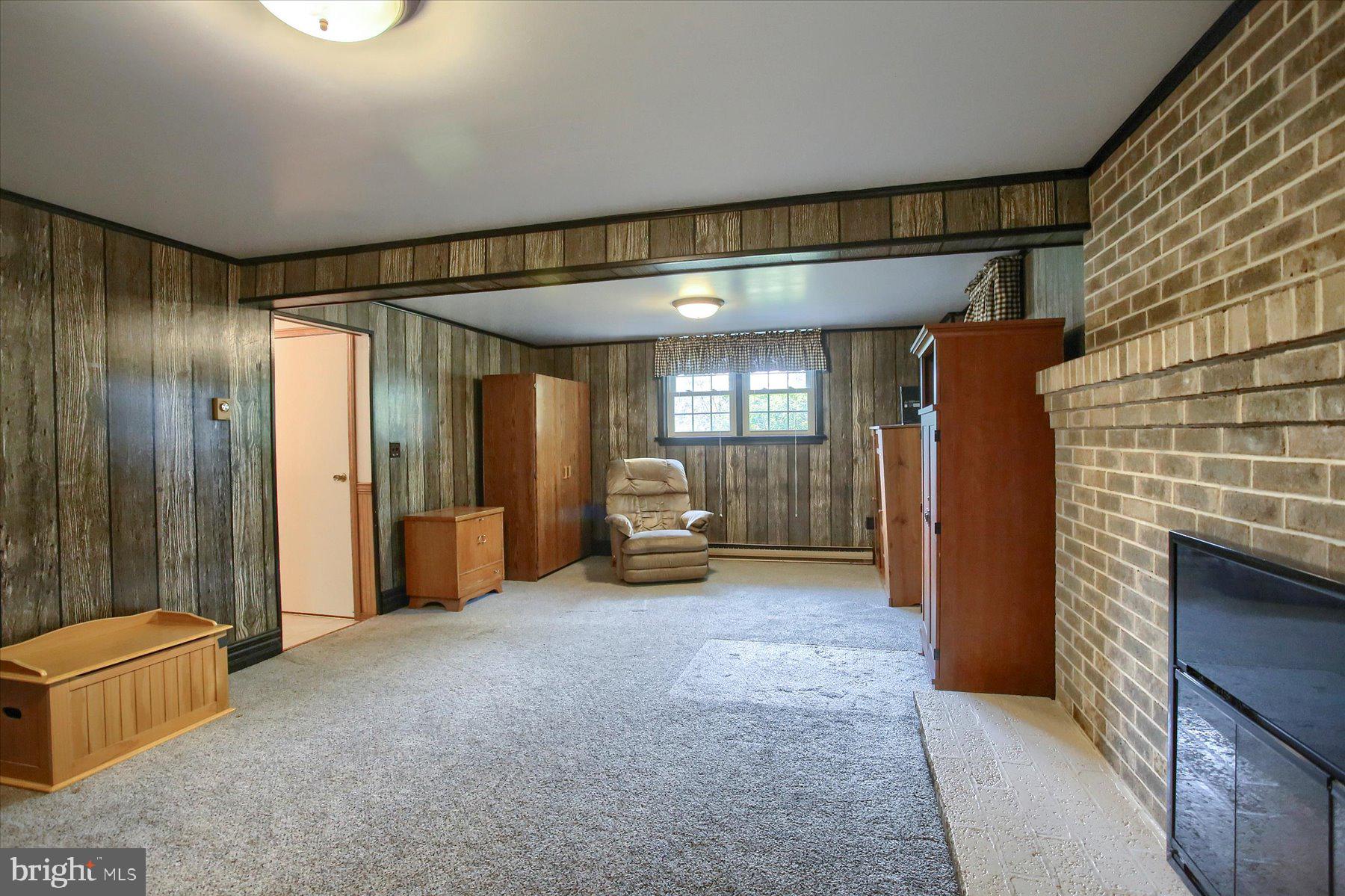 SALEM PARK - Residential