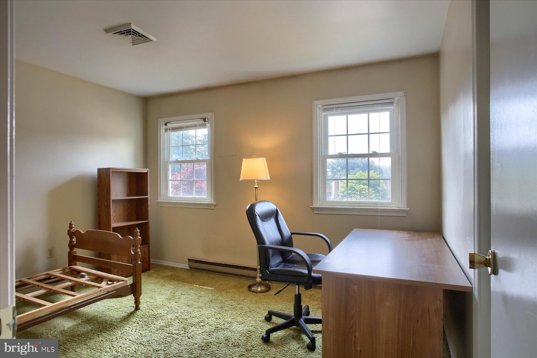 SALEM PARK - Residential