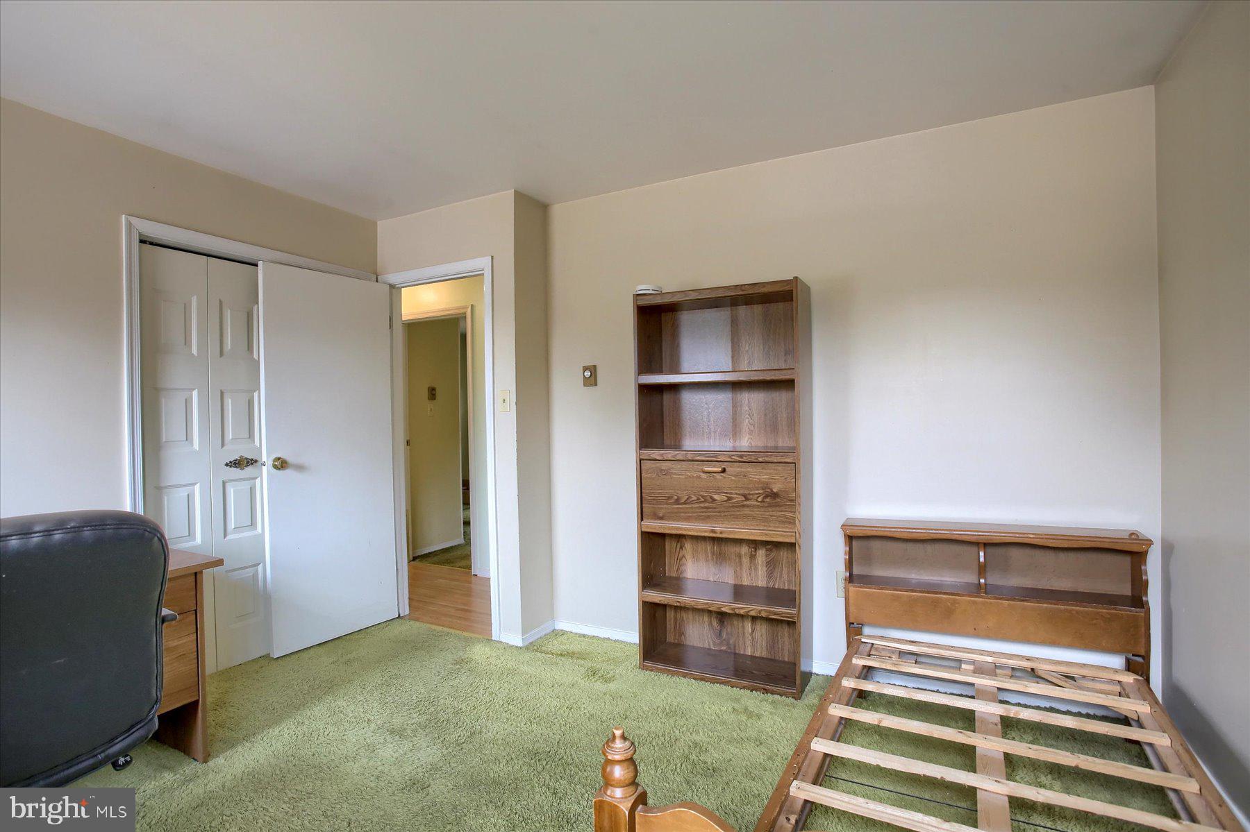 SALEM PARK - Residential