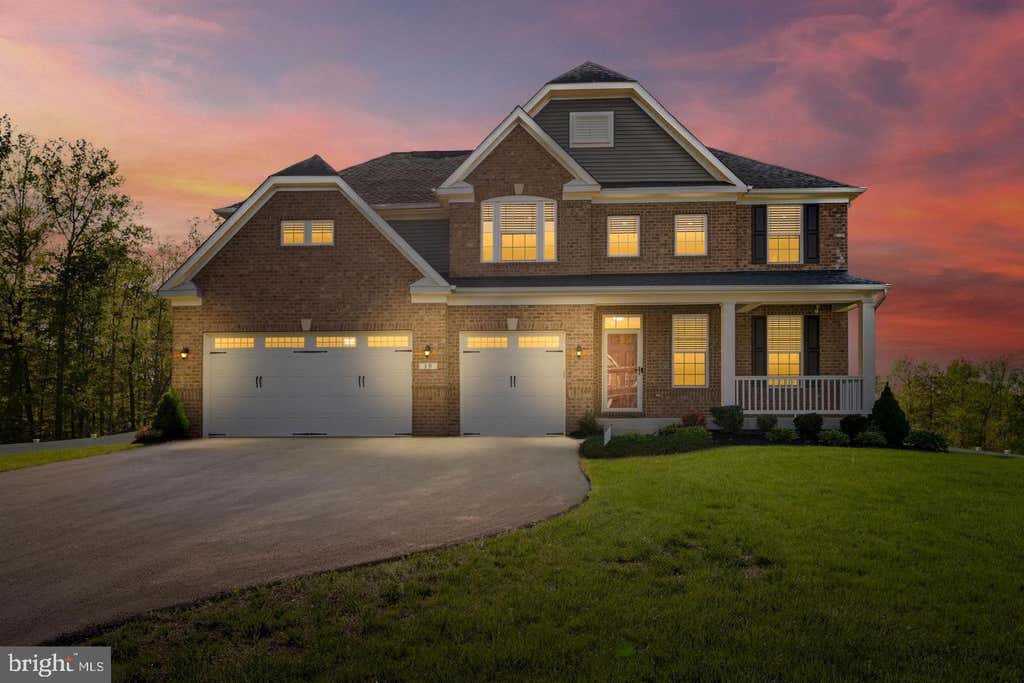 Photo of 39 Oak Road, STAFFORD, VA 22556 (MLS # VAST2051482)
