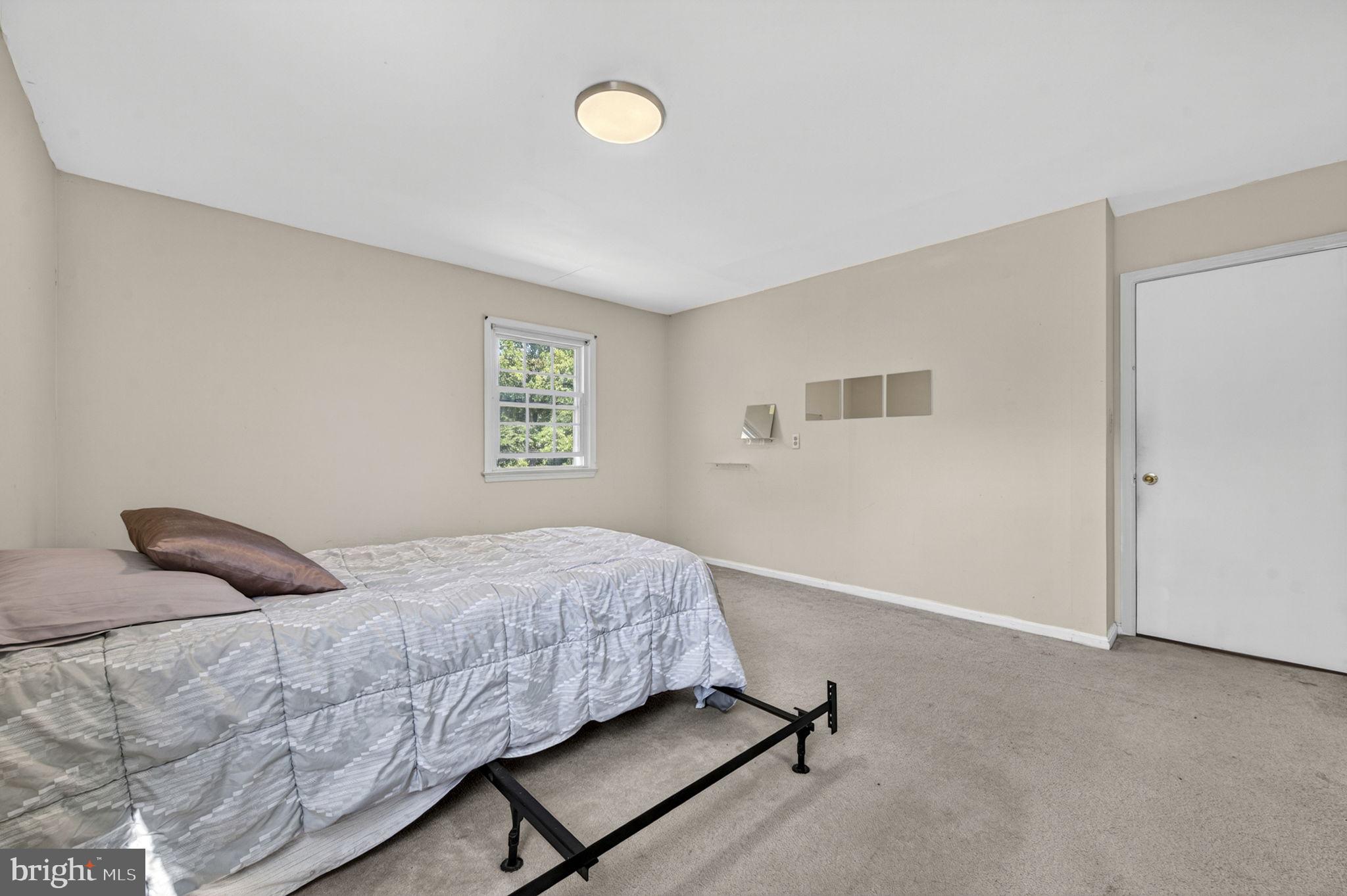 CLARKES LANDING - Residential