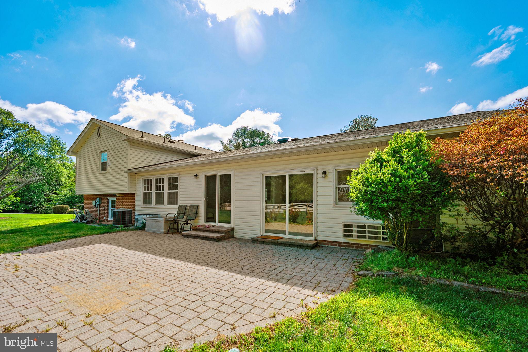 CLARKES LANDING - Residential