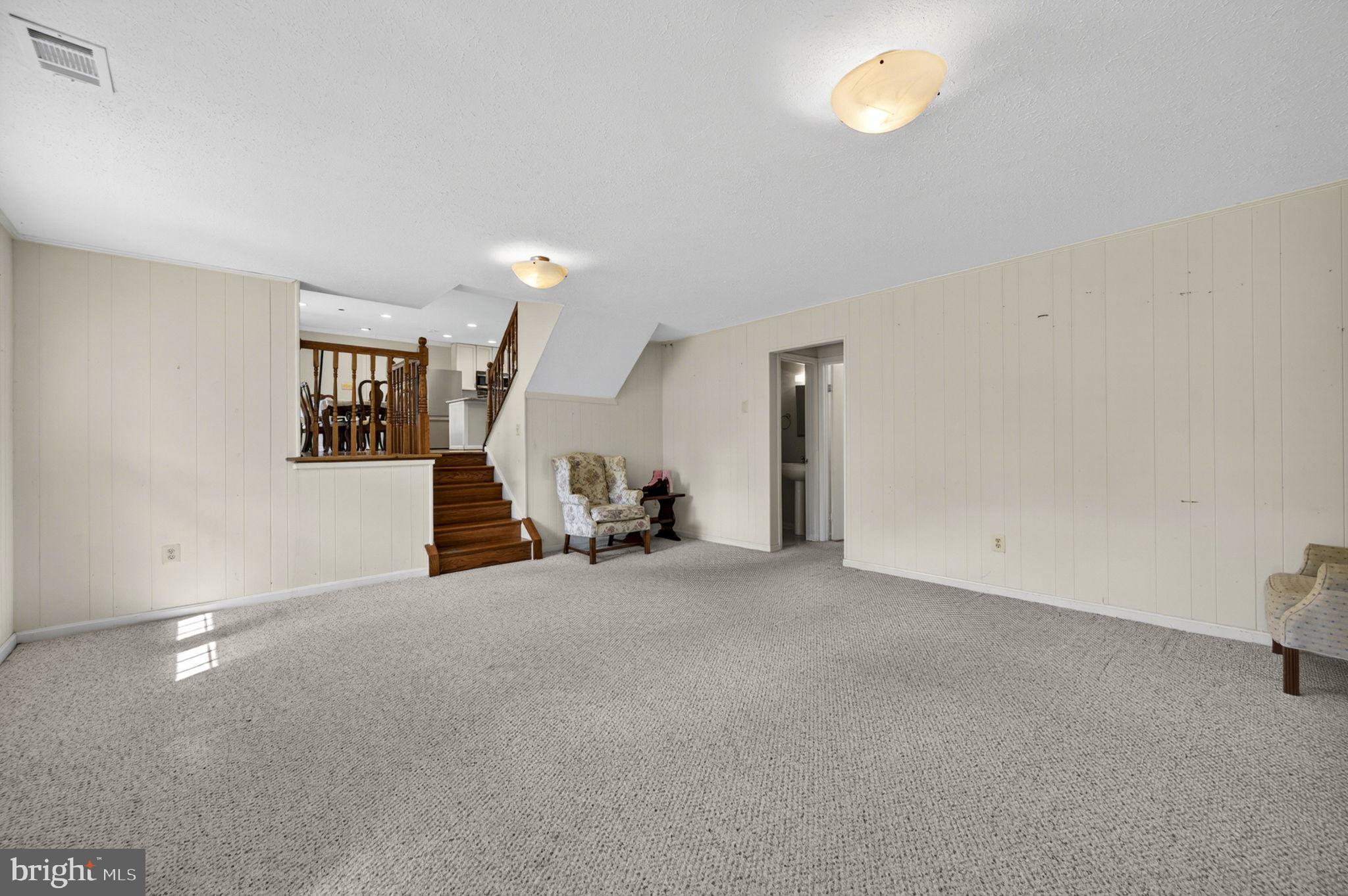 CLARKES LANDING - Residential