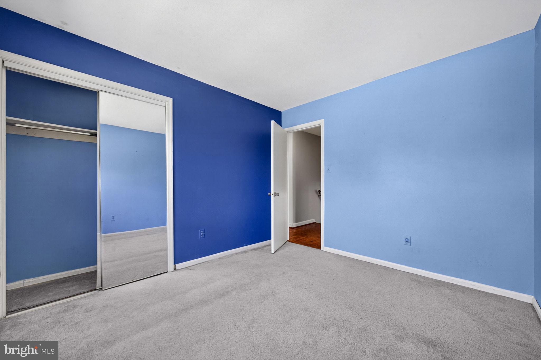 CLARKES LANDING - Residential