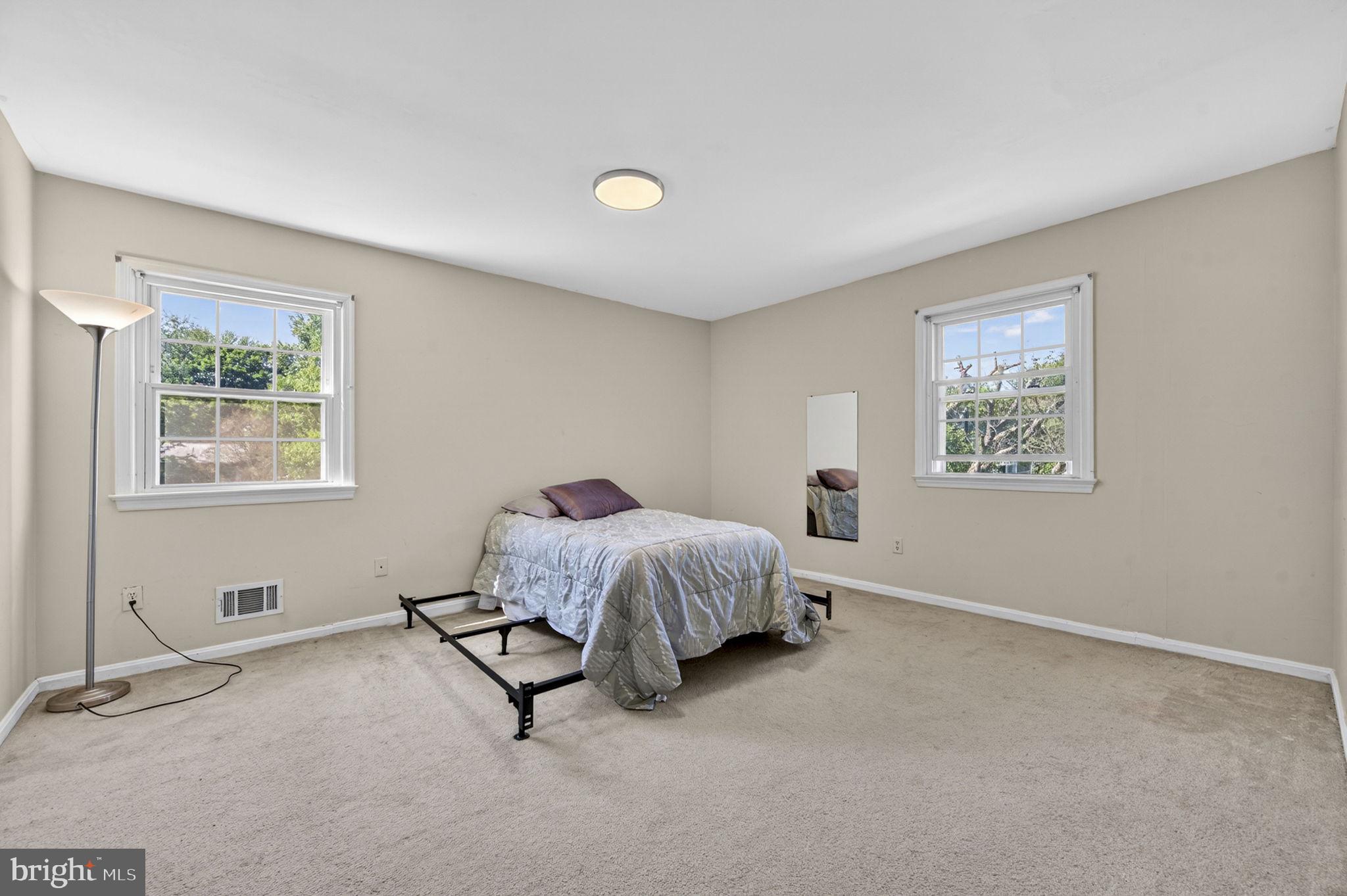 CLARKES LANDING - Residential