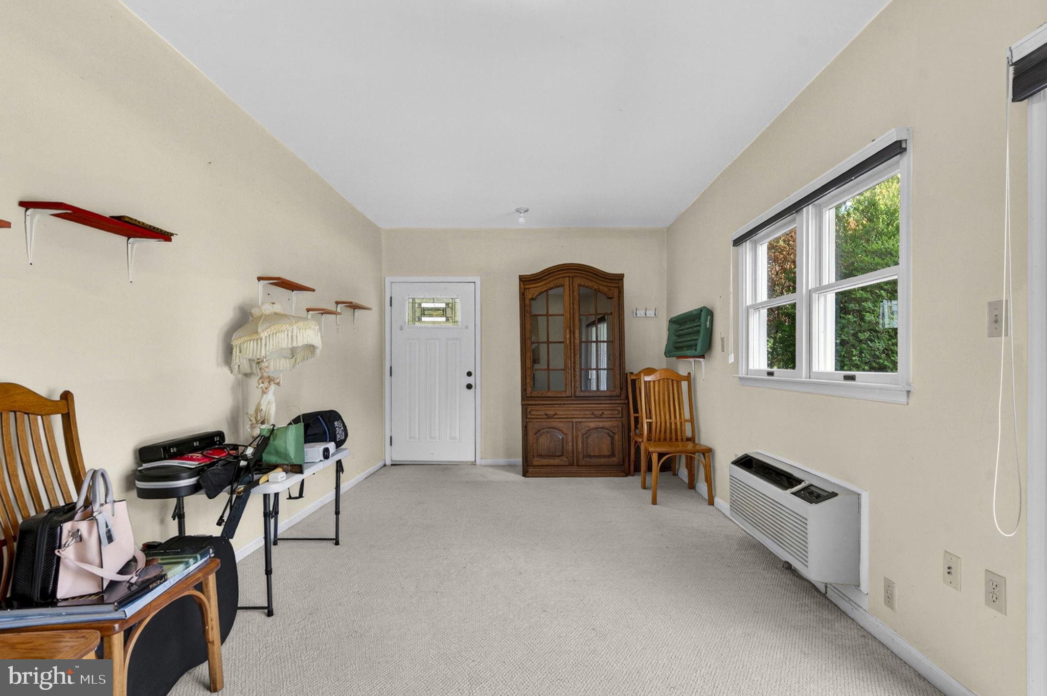CLARKES LANDING - Residential