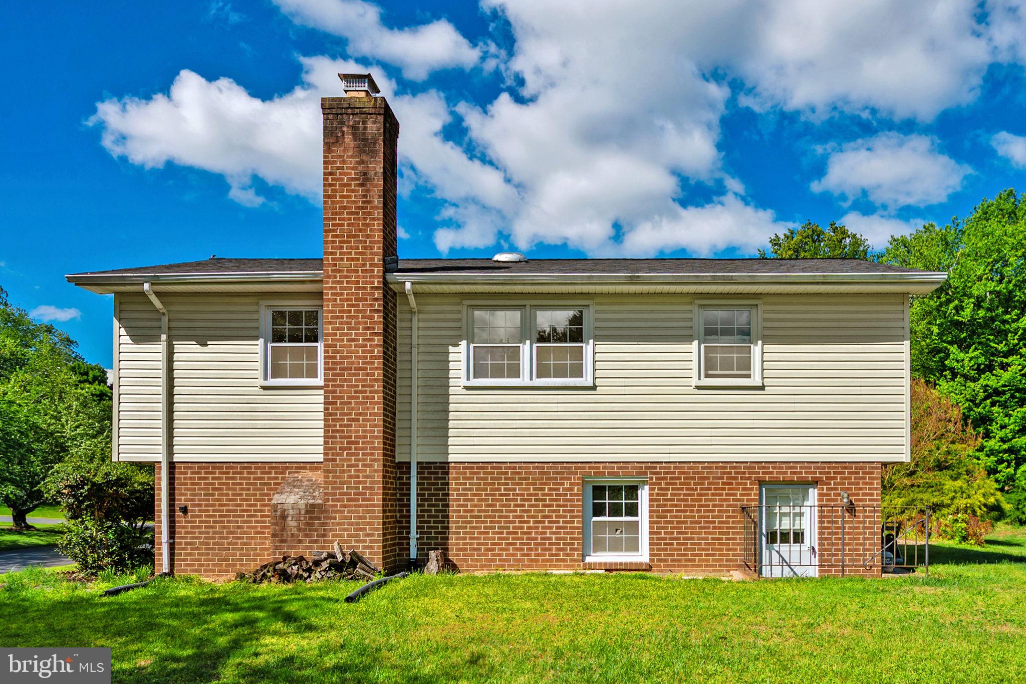 CLARKES LANDING - Residential