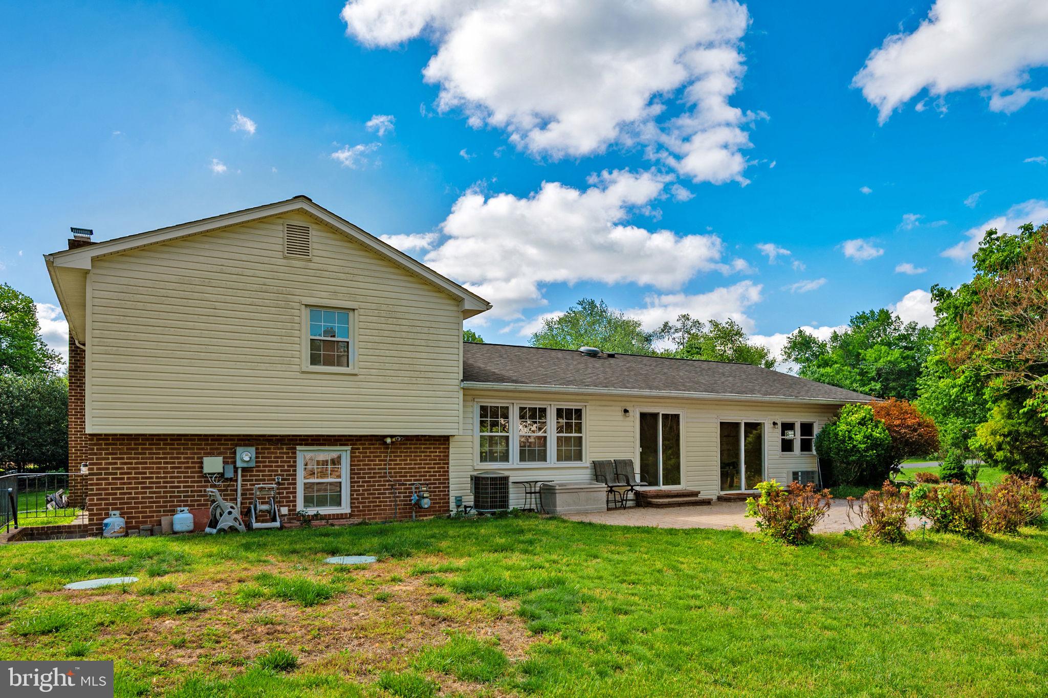 CLARKES LANDING - Residential