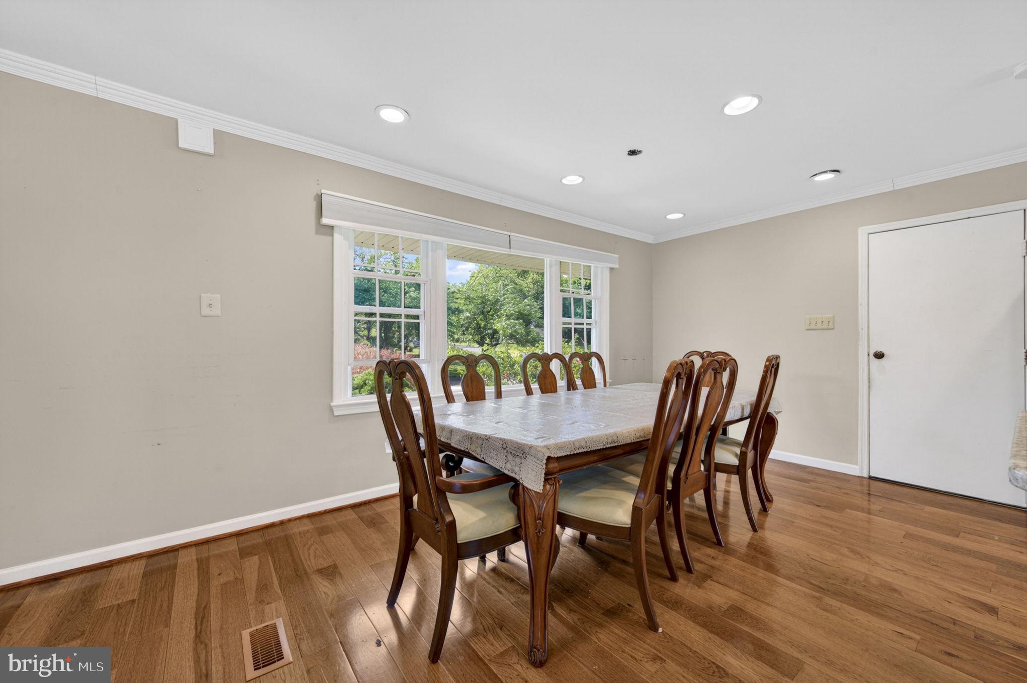 CLARKES LANDING - Residential