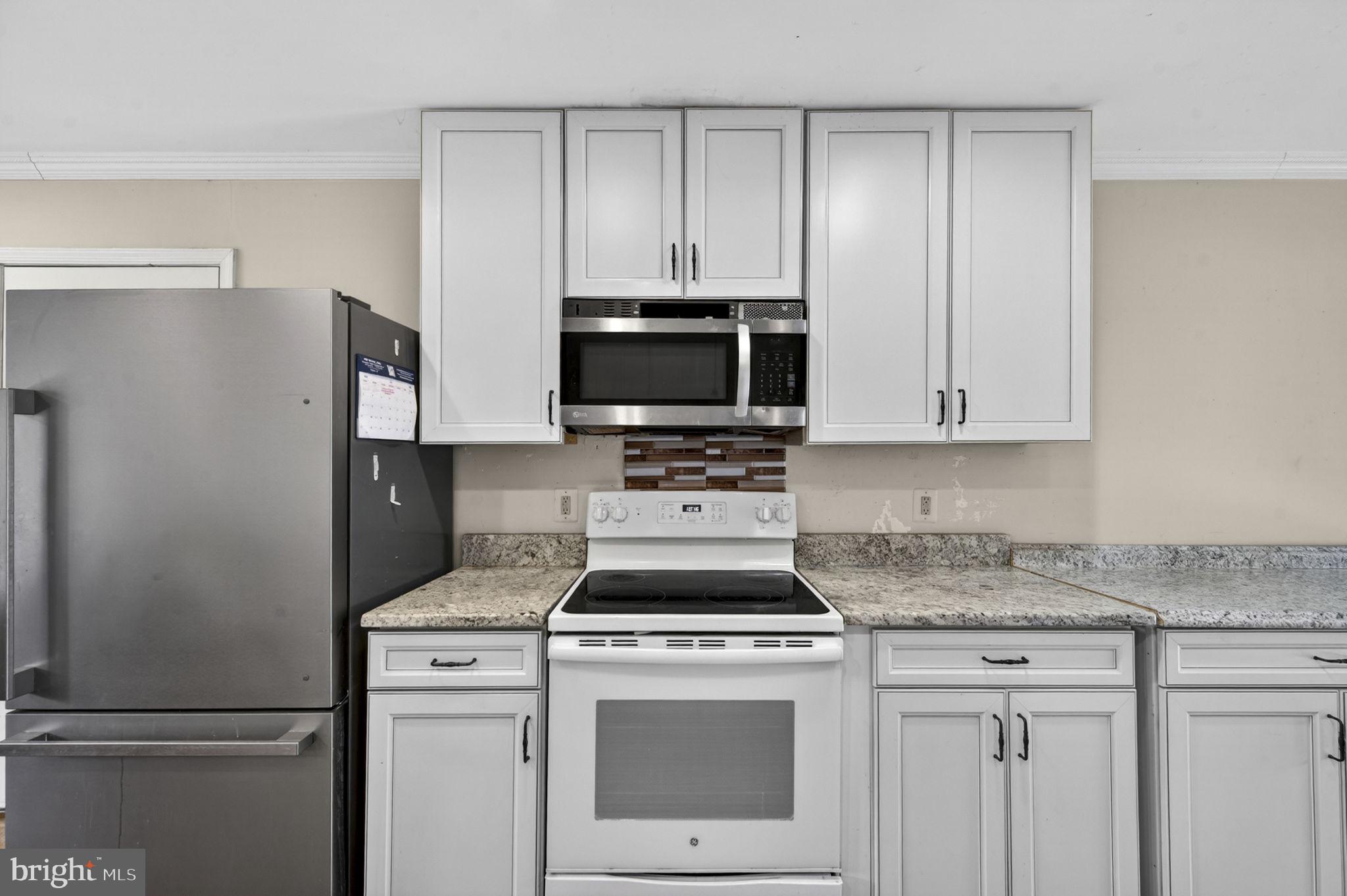 CLARKES LANDING - Residential