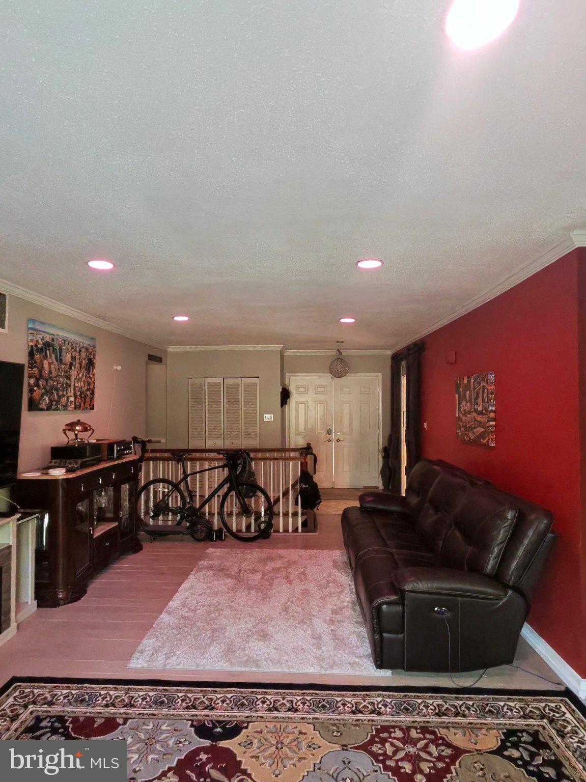 12532 SURREY CIRCLE DRIVE