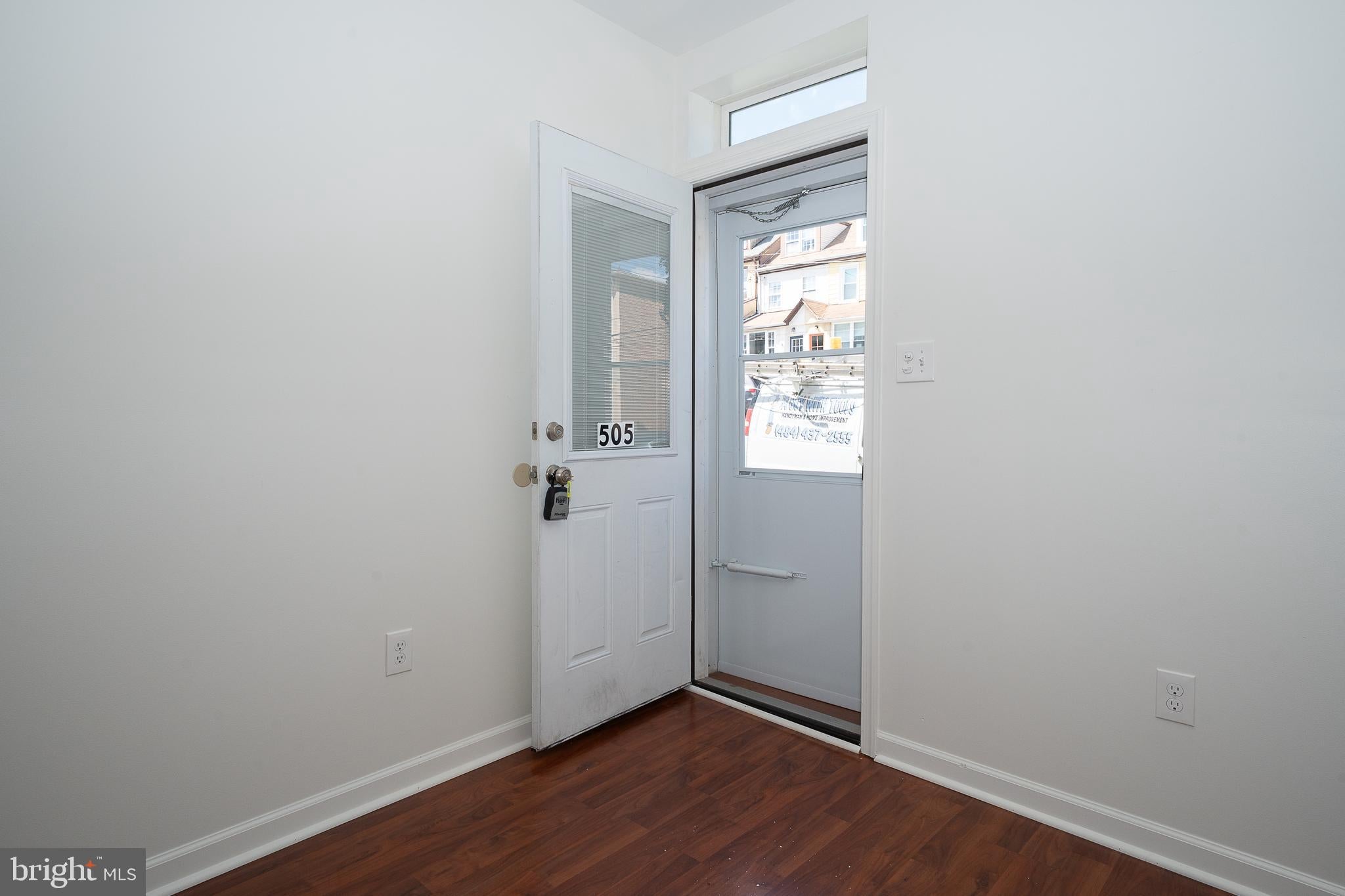 505 SPRING MILL AVENUE