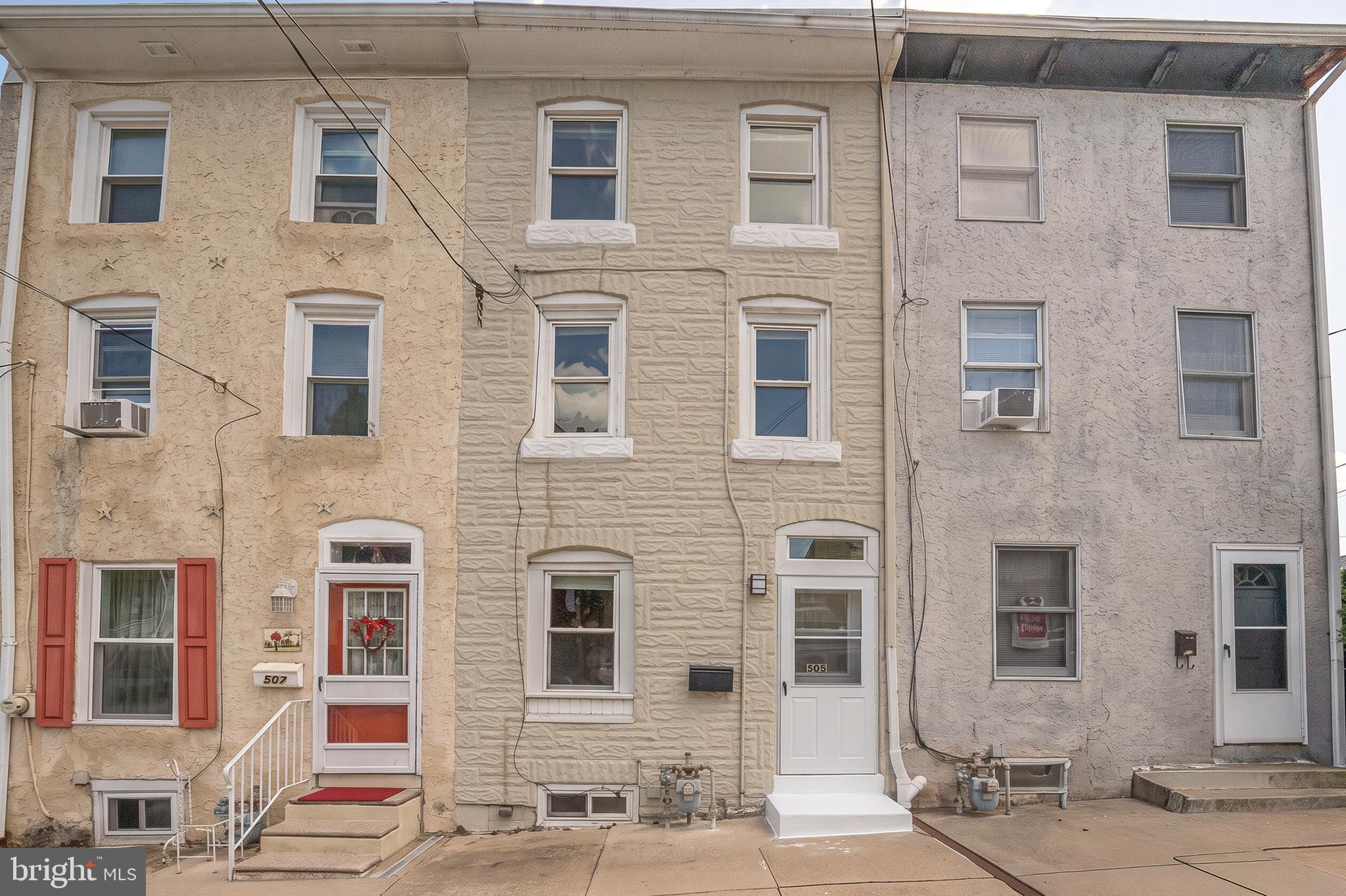 505 SPRING MILL AVENUE