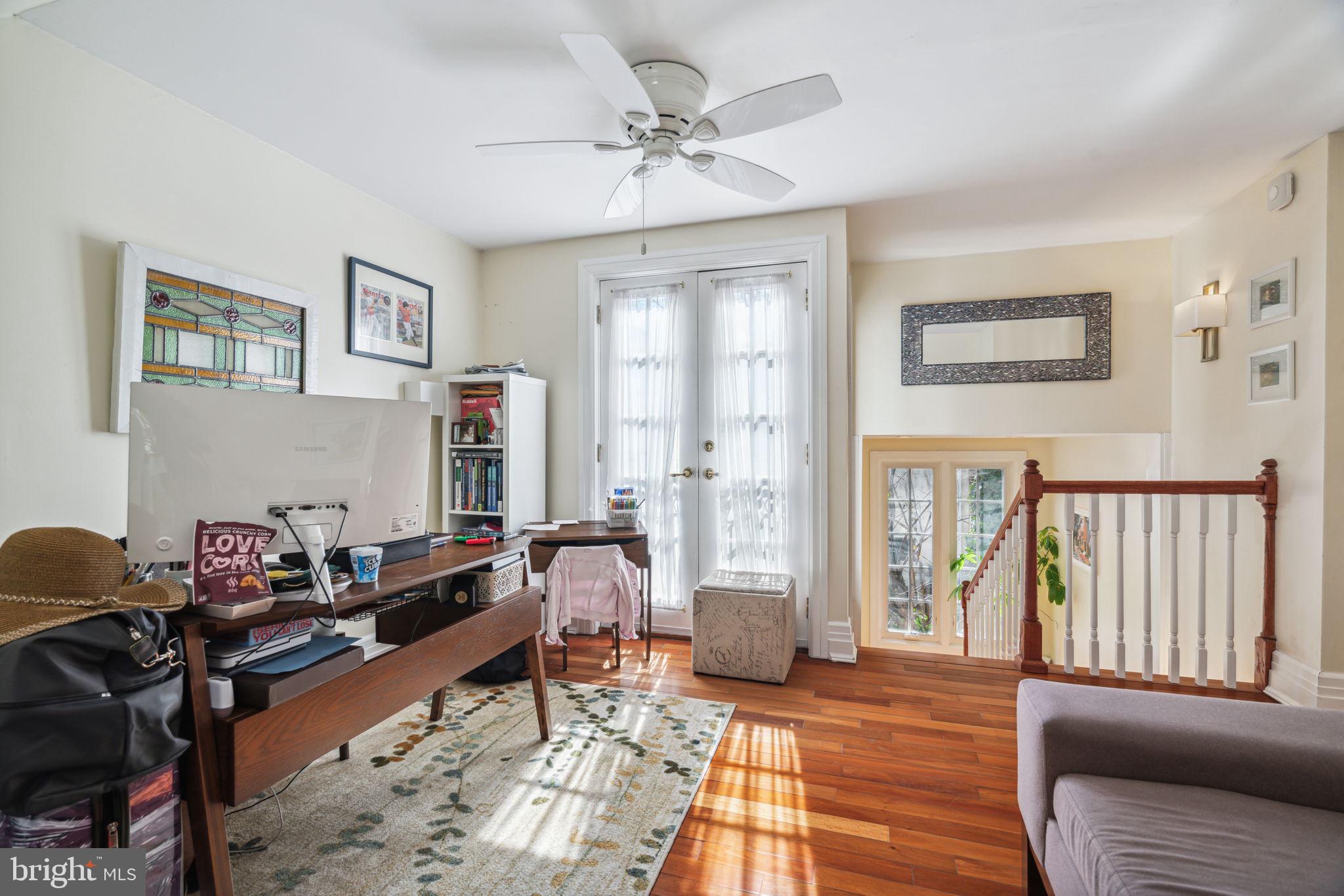 WASHINGTON SQ WEST - Residential