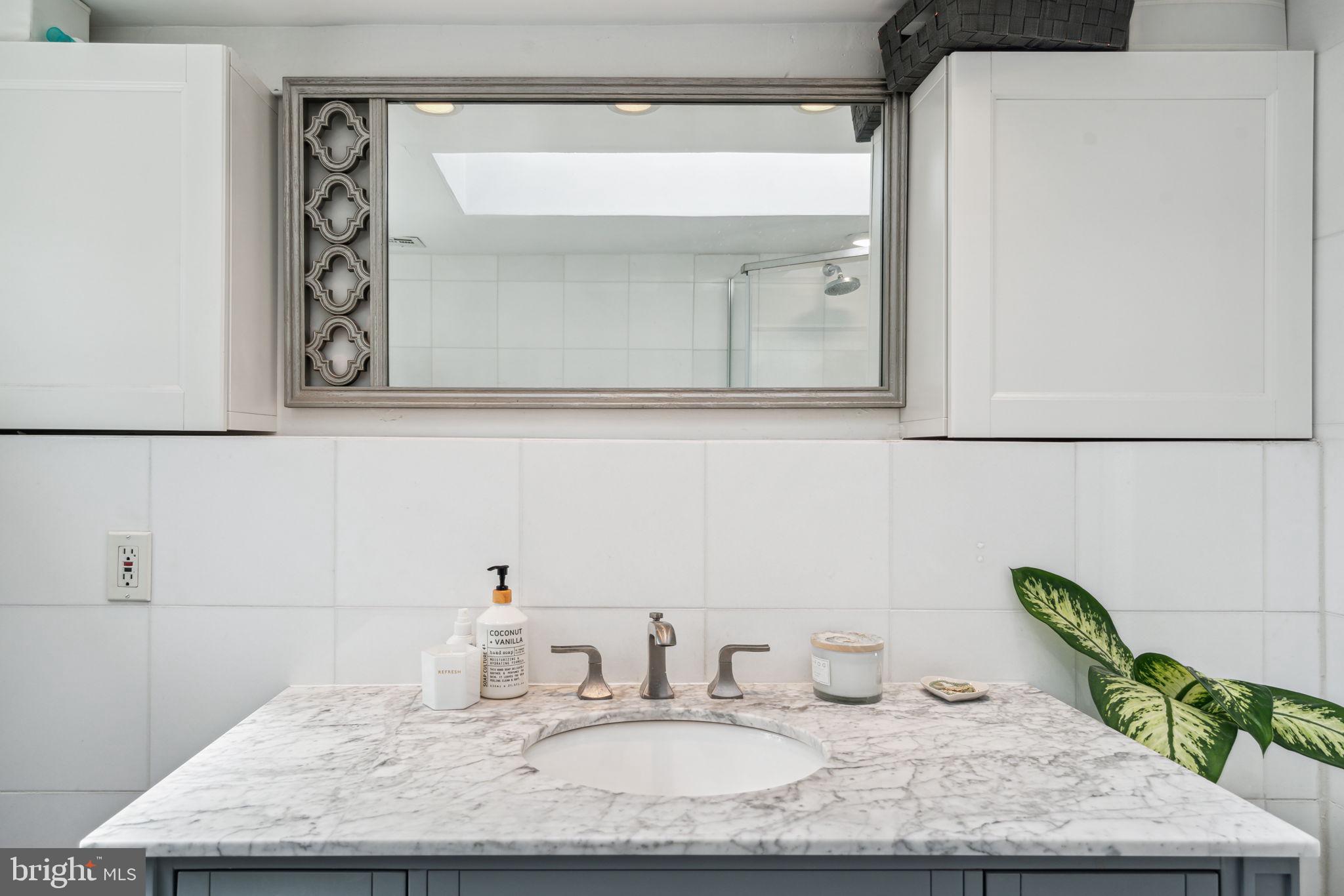 WASHINGTON SQ WEST - Residential