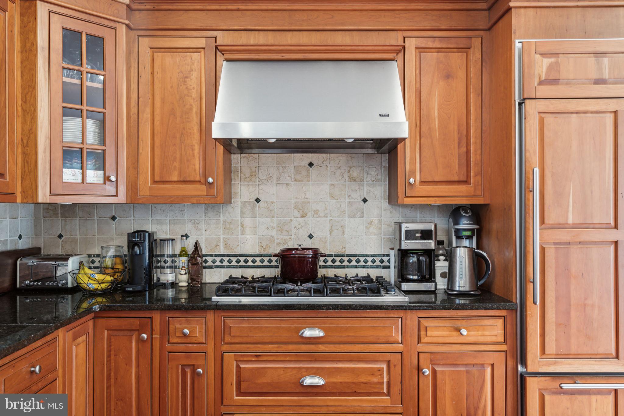 WASHINGTON SQ WEST - Residential