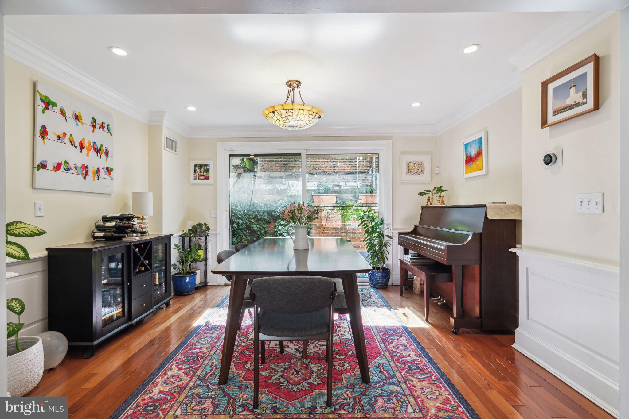 WASHINGTON SQ WEST - Residential